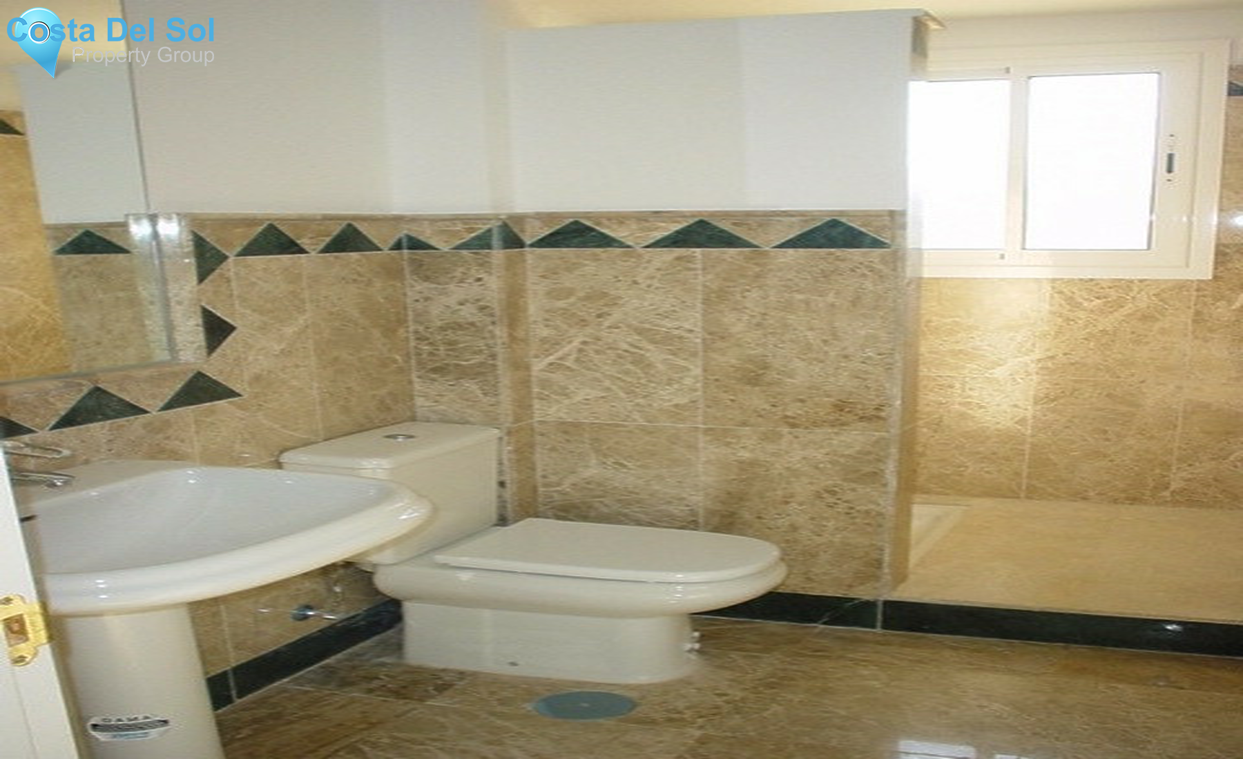 Semi-Detached House in San Roque-1337962