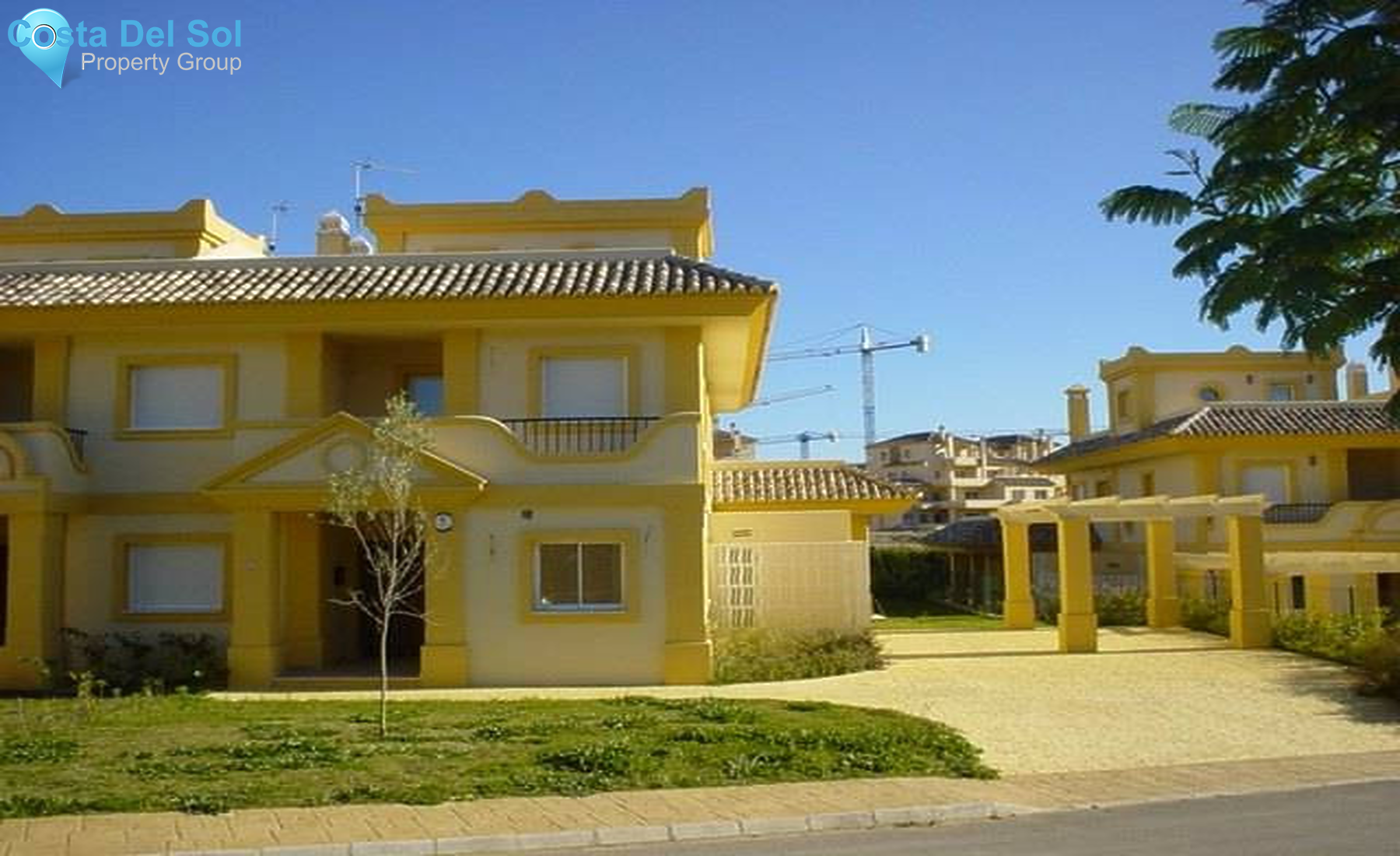 Semi-Detached House in San Roque-1337946
