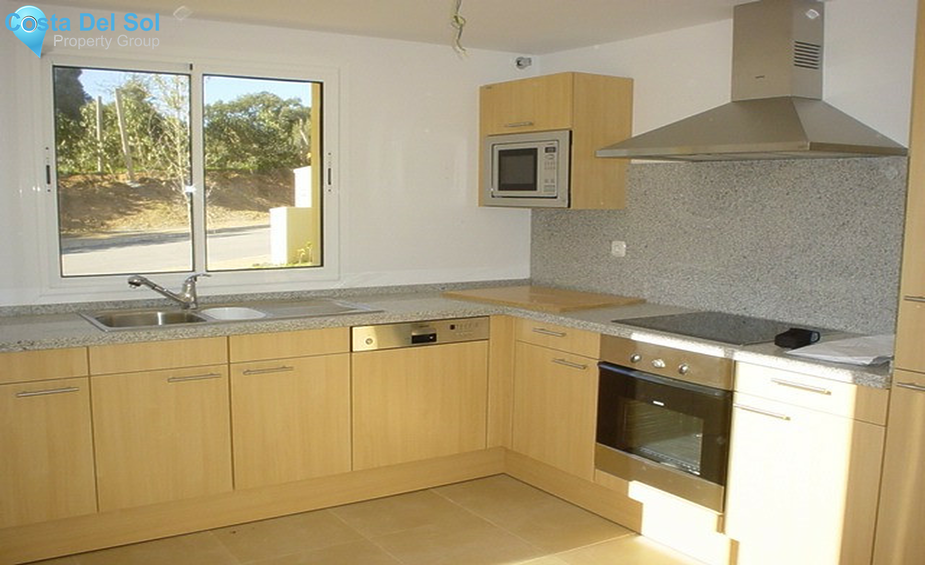 Semi-Detached House in San Roque-1337950