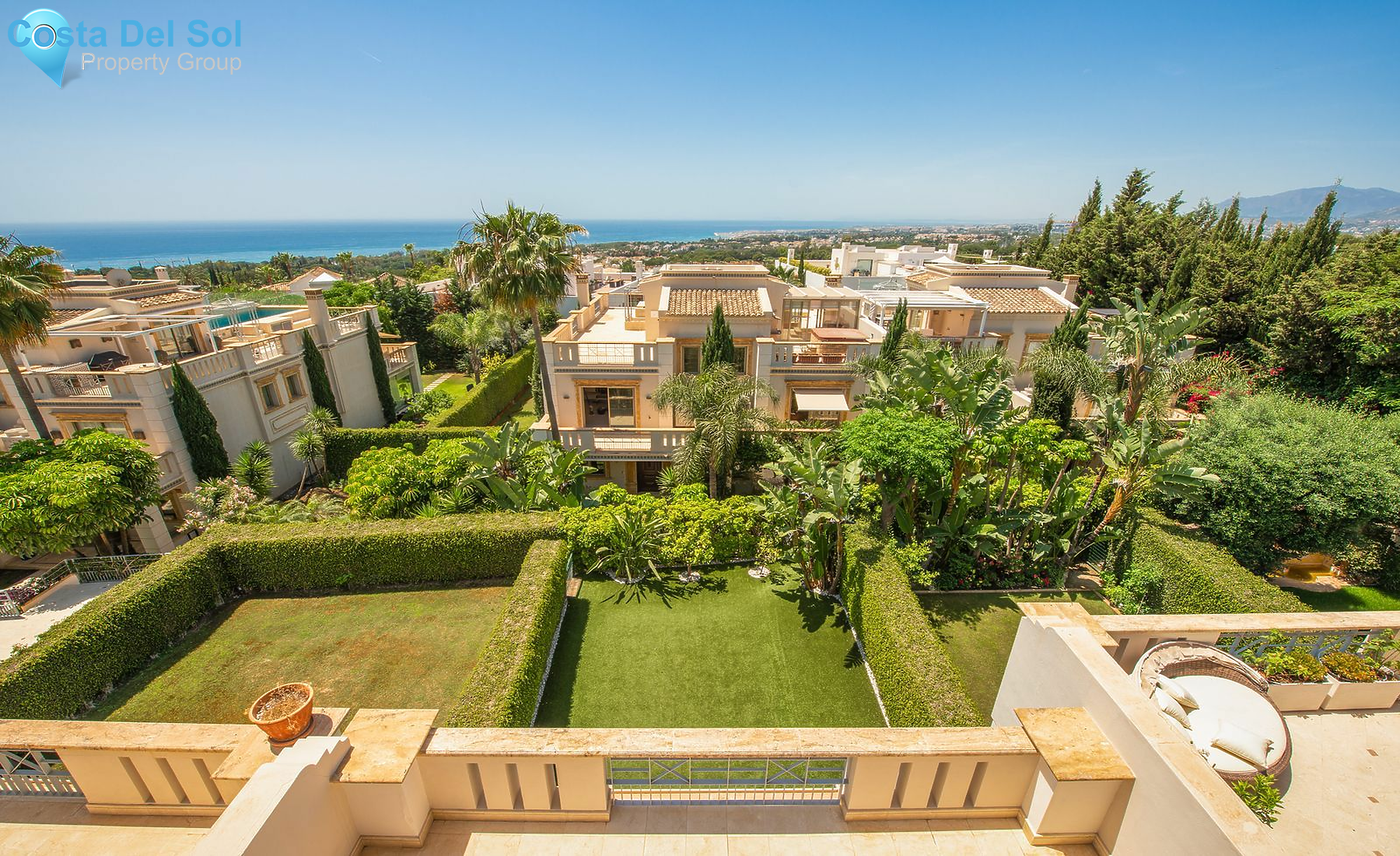 Semi-Detached House in Sierra Blanca-1519725