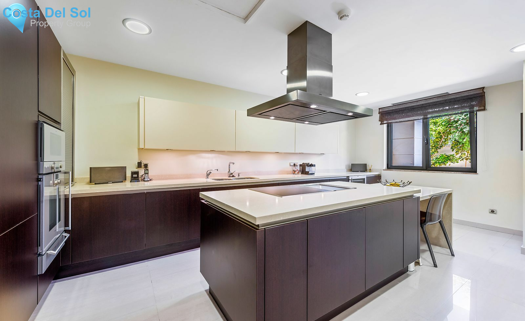 Semi-Detached House in Sierra Blanca-1519711