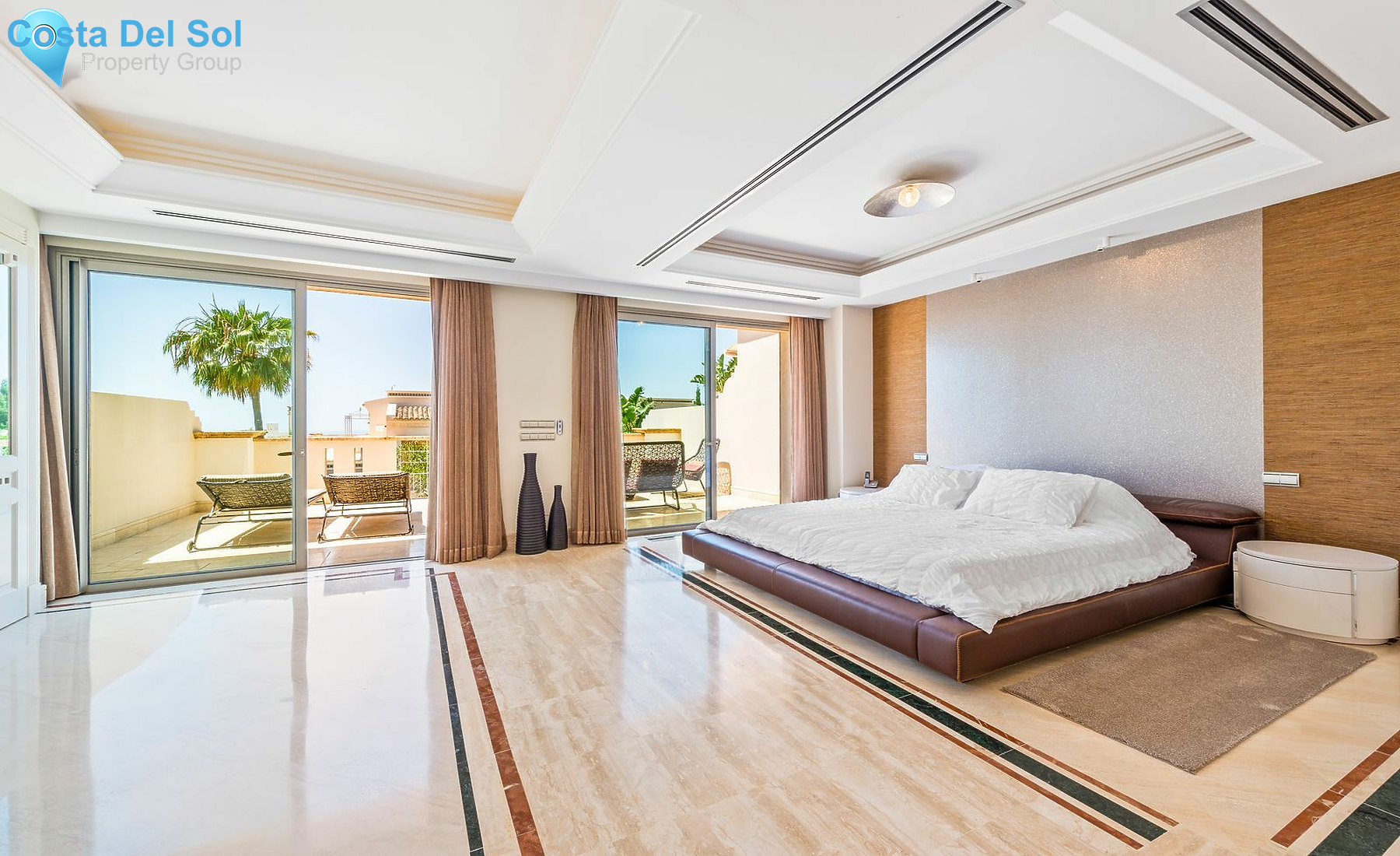 Semi-Detached House in Sierra Blanca-1519713