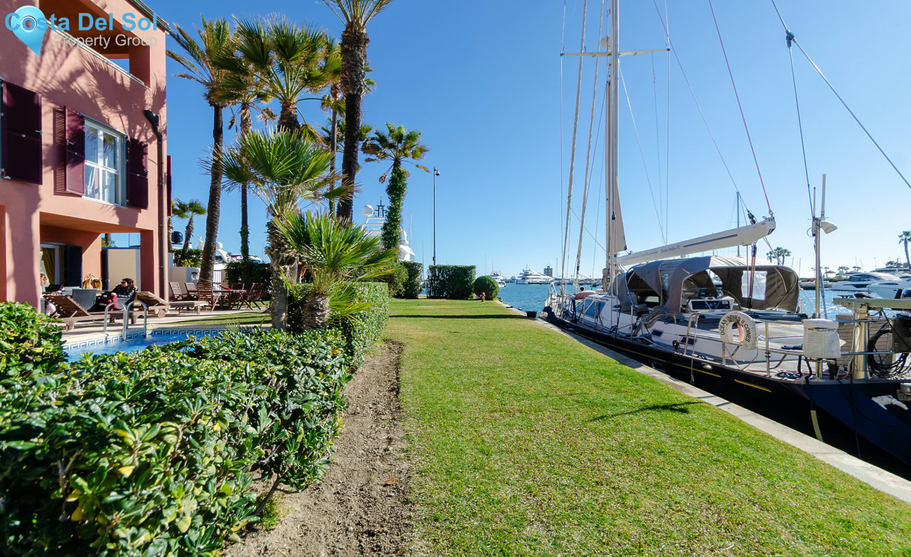 Semi-Detached House in Sotogrande-1412293