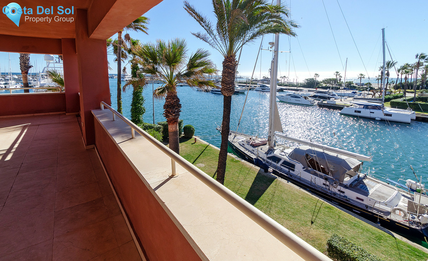 Semi-Detached House in Sotogrande-1412305