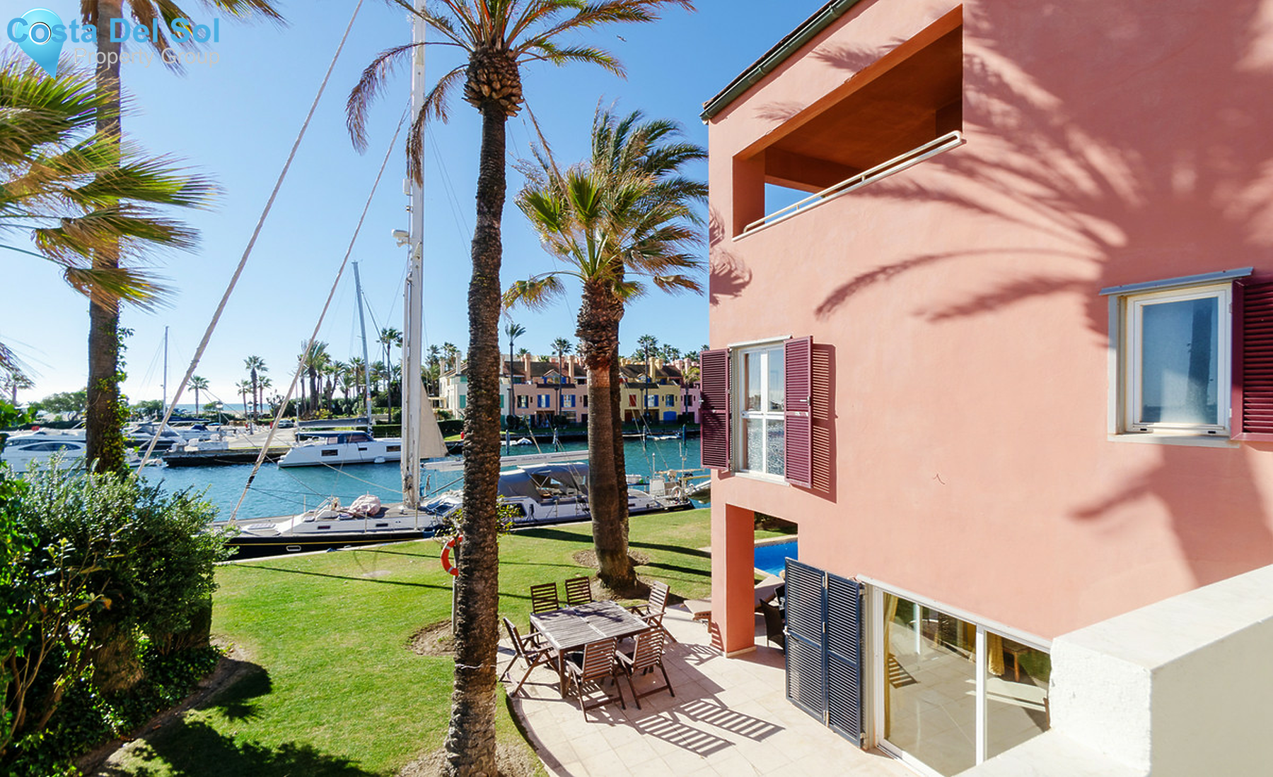 Semi-Detached House in Sotogrande-1412309