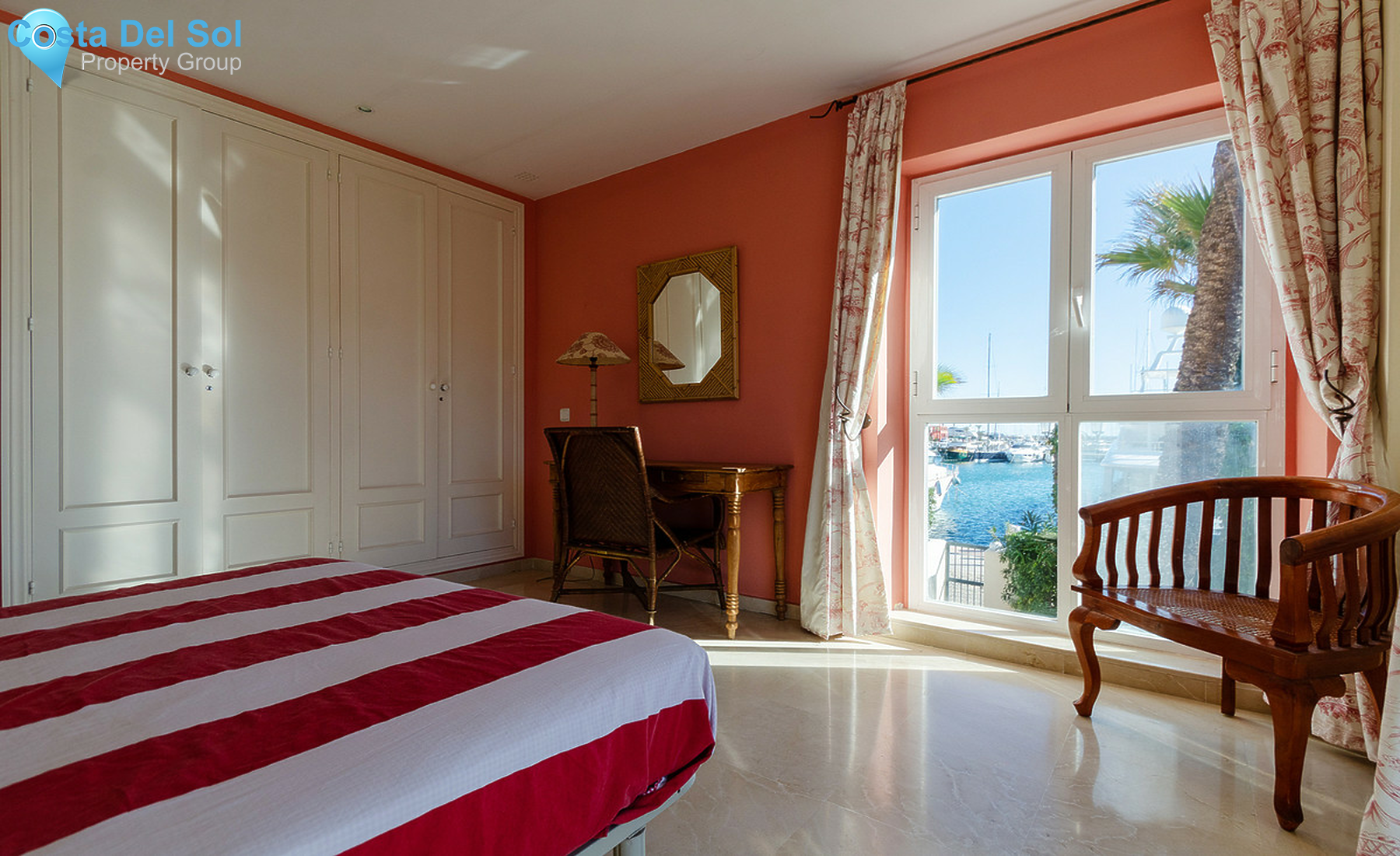 Semi-Detached House in Sotogrande-1412312