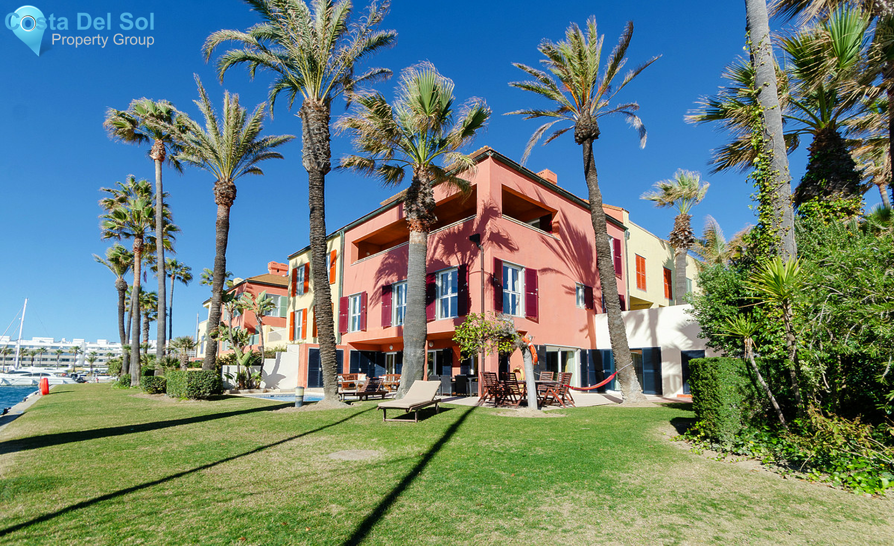 Semi-Detached House in Sotogrande-1412298