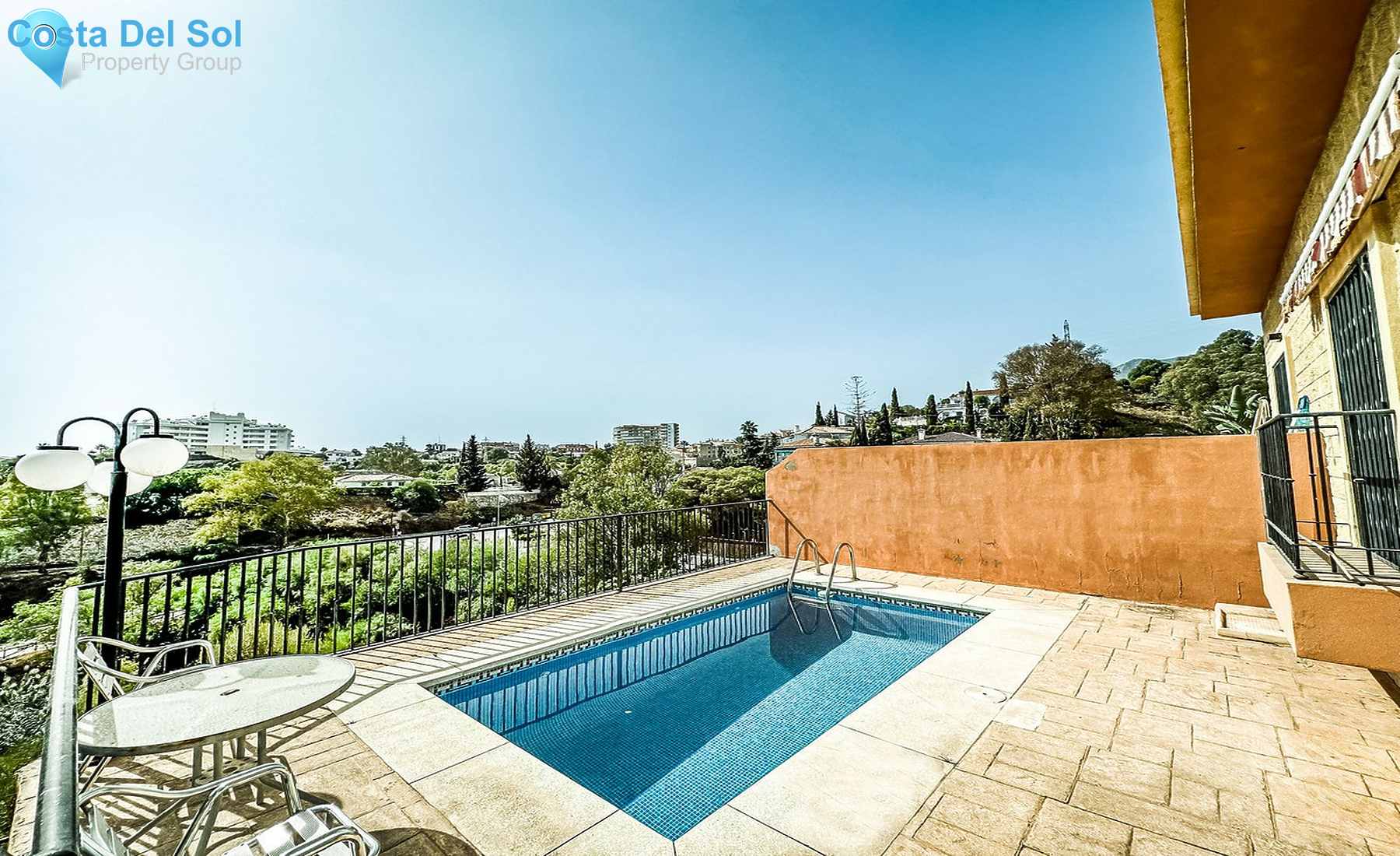 Semi-Detached House in Torreblanca