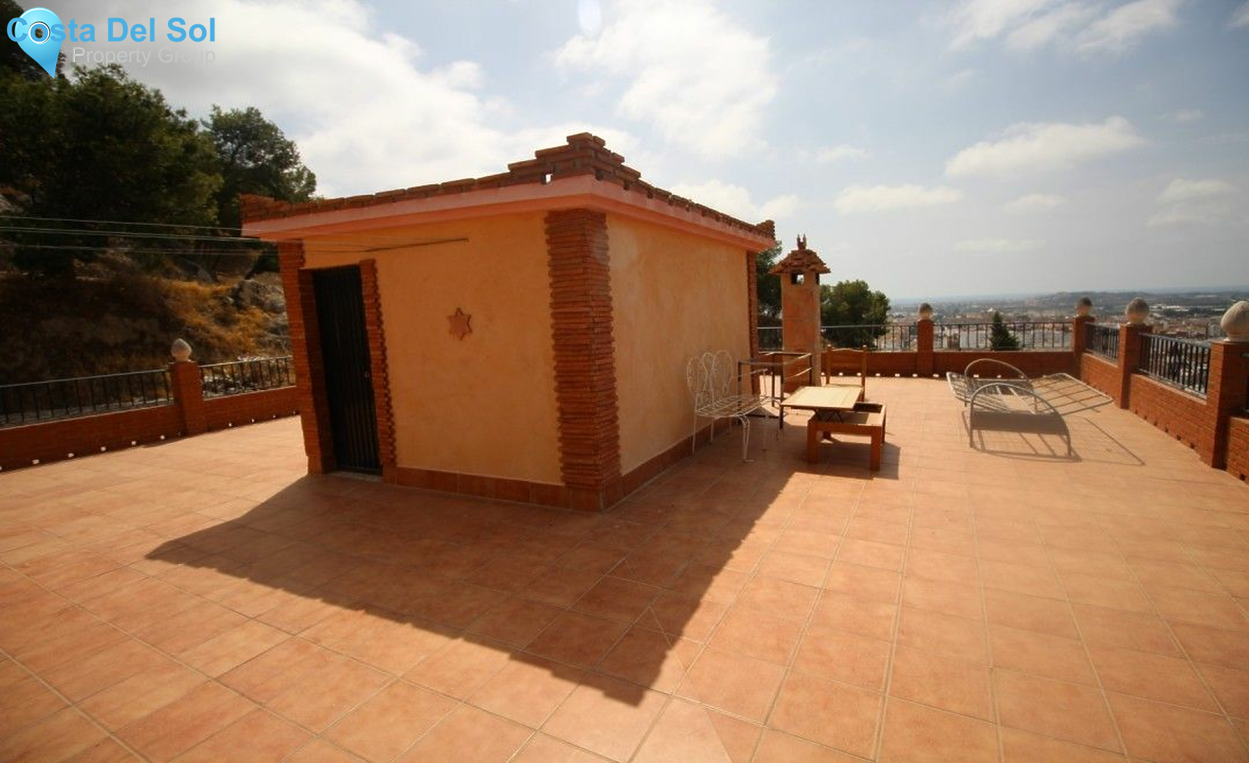 Semi-Detached House in Vélez-Málaga-1230289