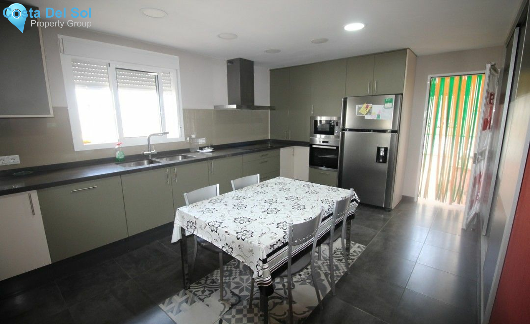 Semi-Detached House in Vélez-Málaga-1230280