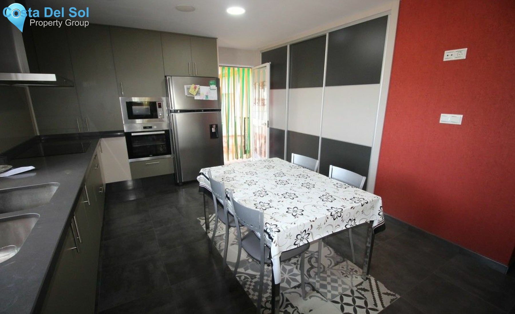 Semi-Detached House in Vélez-Málaga-1230281