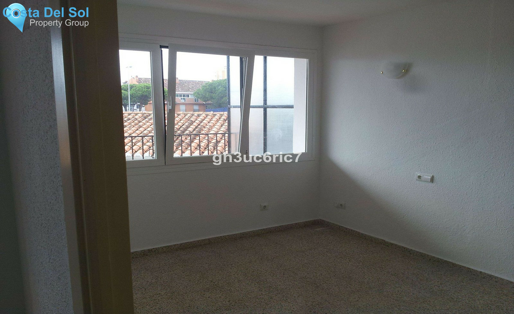 Top Floor Apartment in Calahonda-1521933