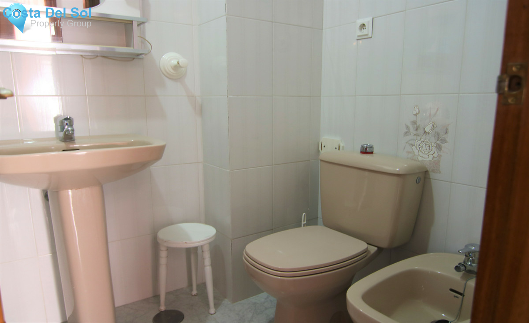 Top Floor Apartment in Coín-1360364