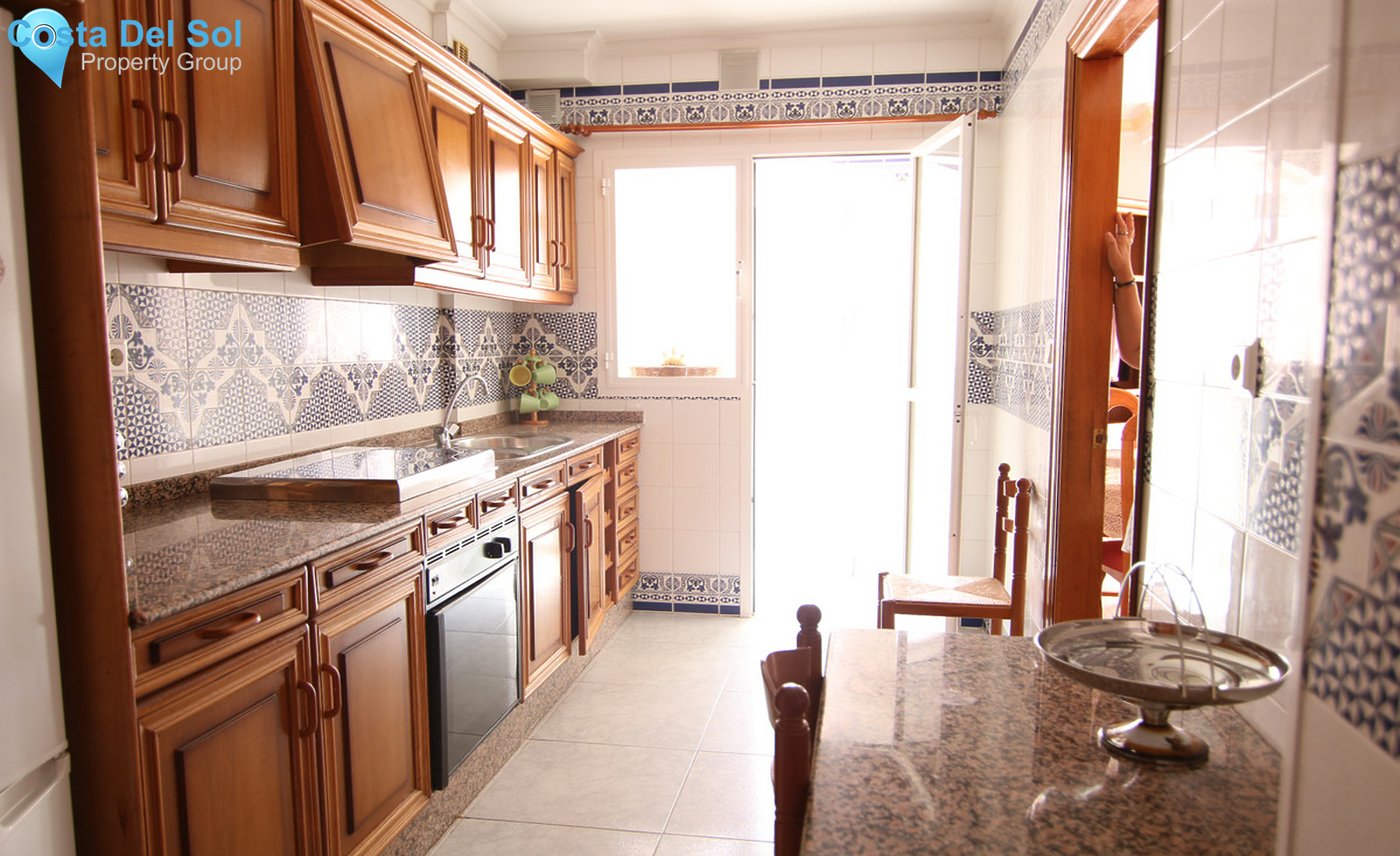 Top Floor Apartment in Coín-1360357