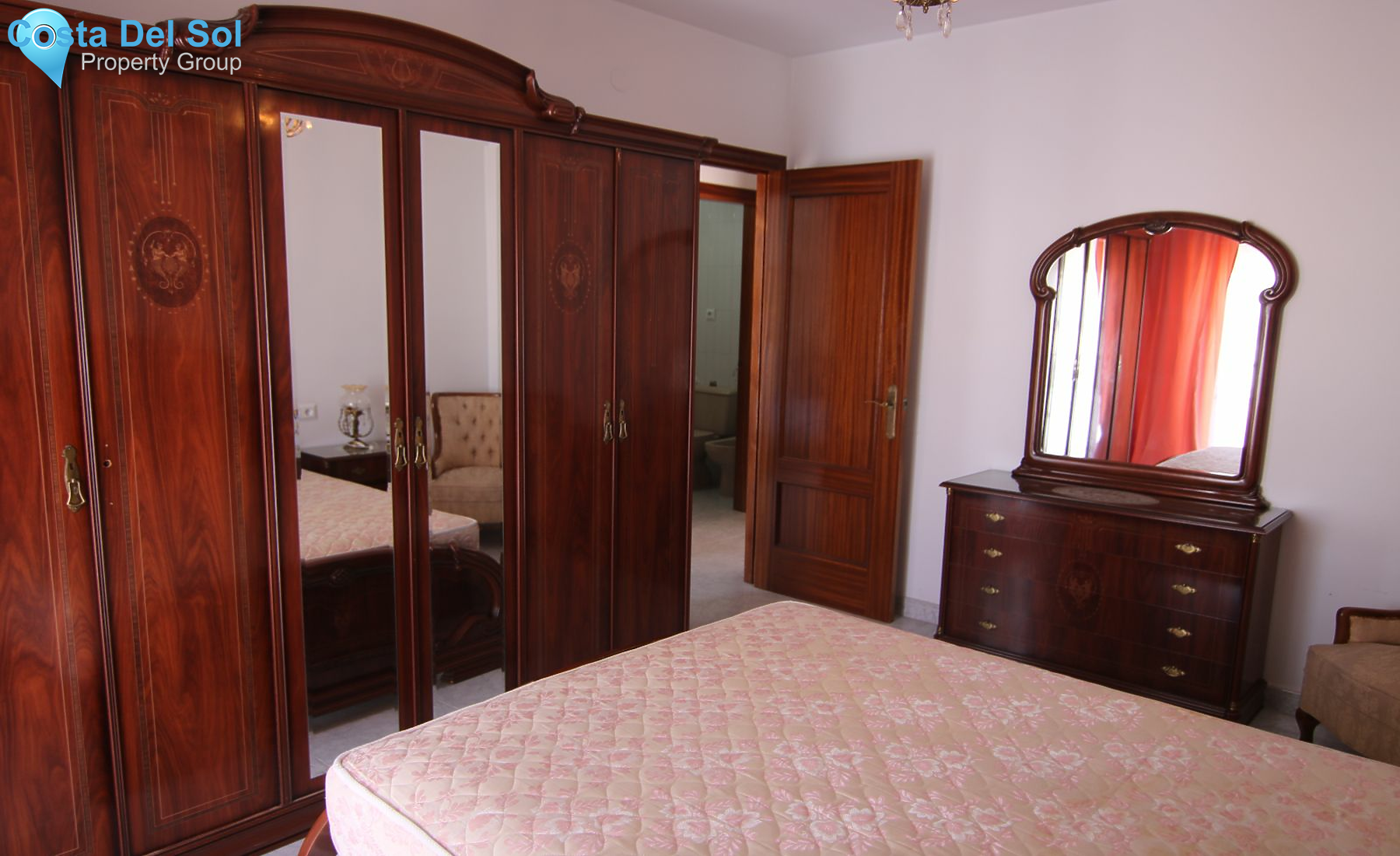 Top Floor Apartment in Coín-1191198
