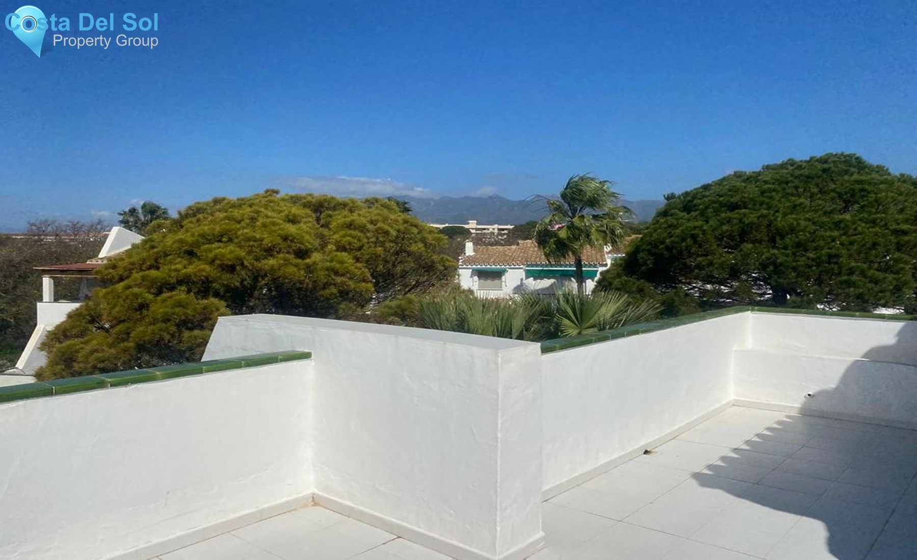 Top Floor Apartment in Elviria-1312554