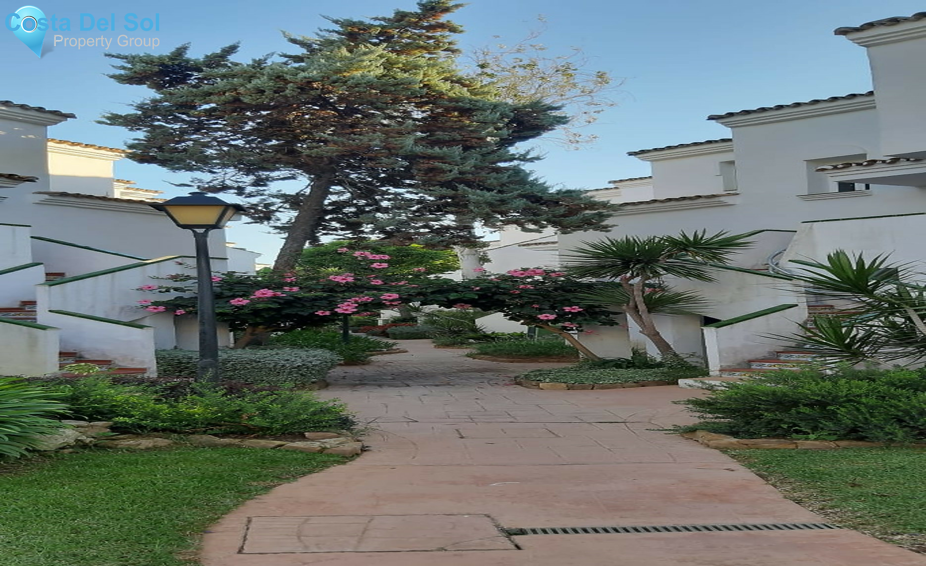 Top Floor Apartment in Elviria-1312556