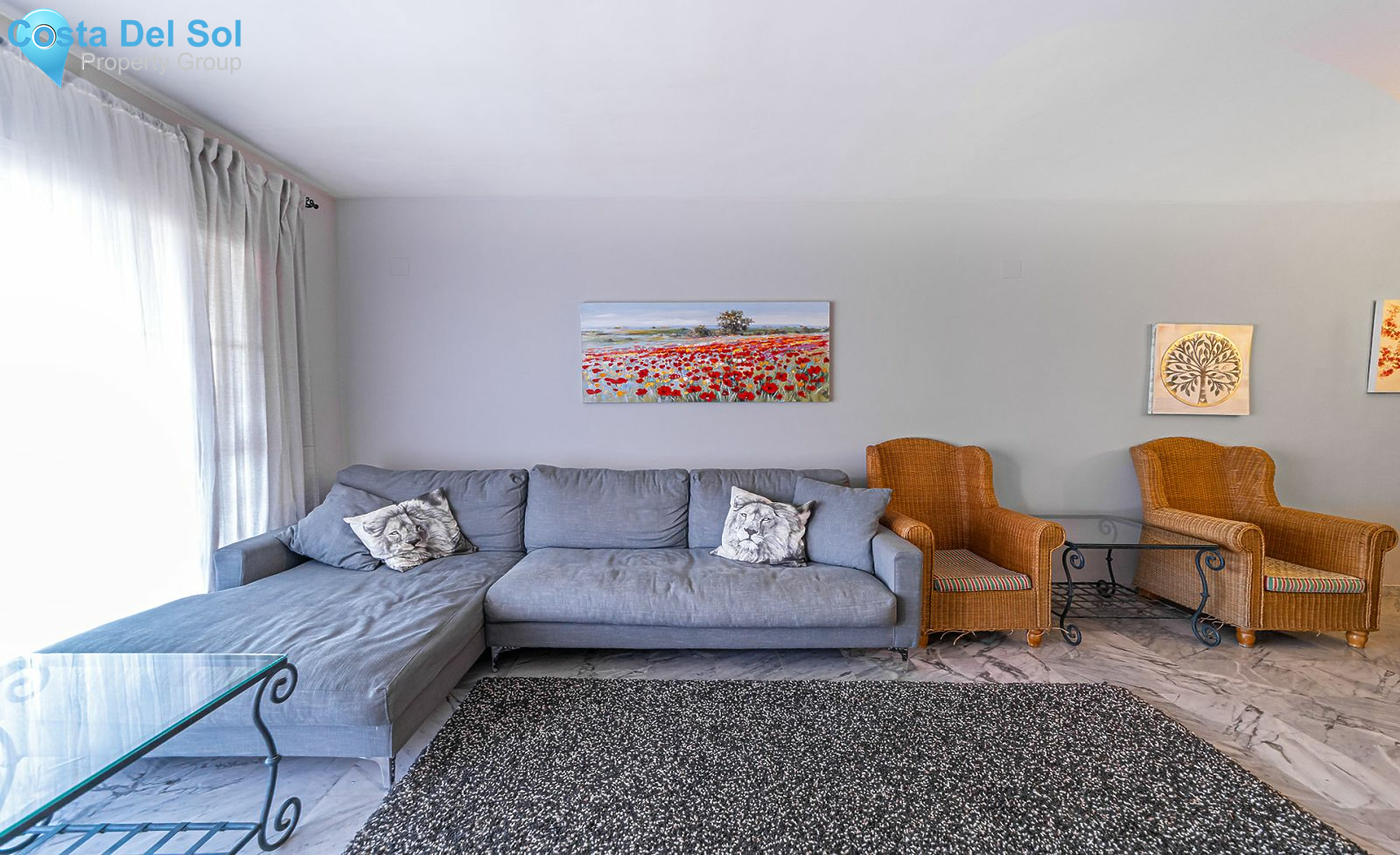 Top Floor Apartment in Estepona-1220751