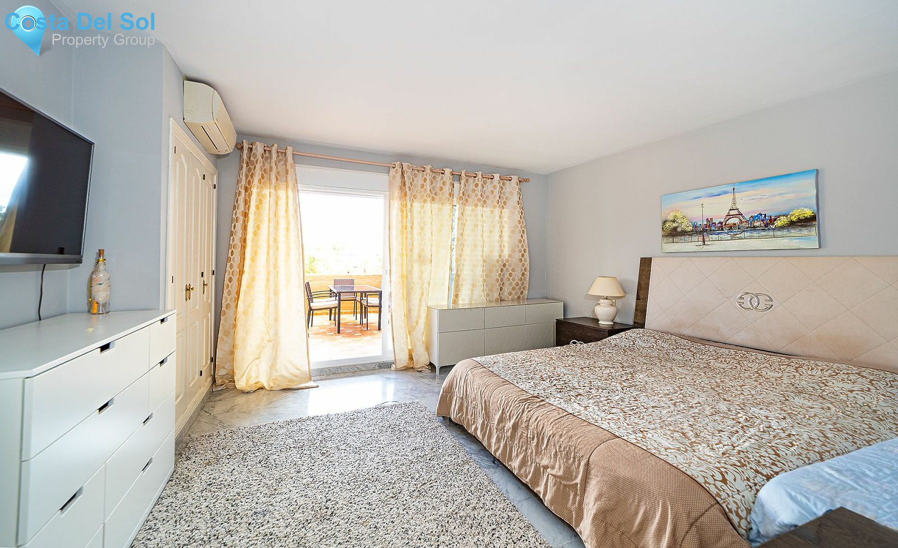 Top Floor Apartment in Estepona-1220758