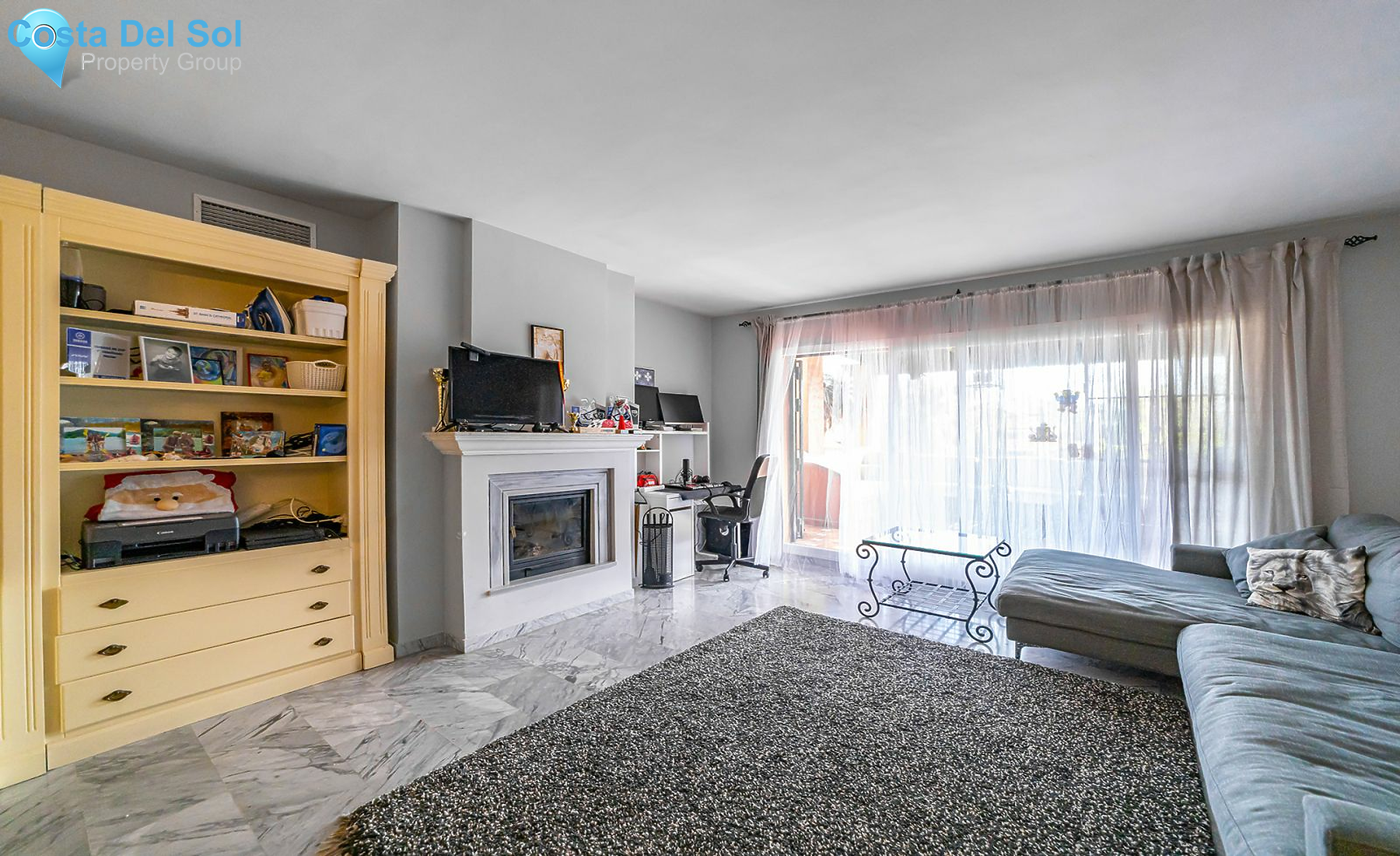 Top Floor Apartment in Estepona-1220743
