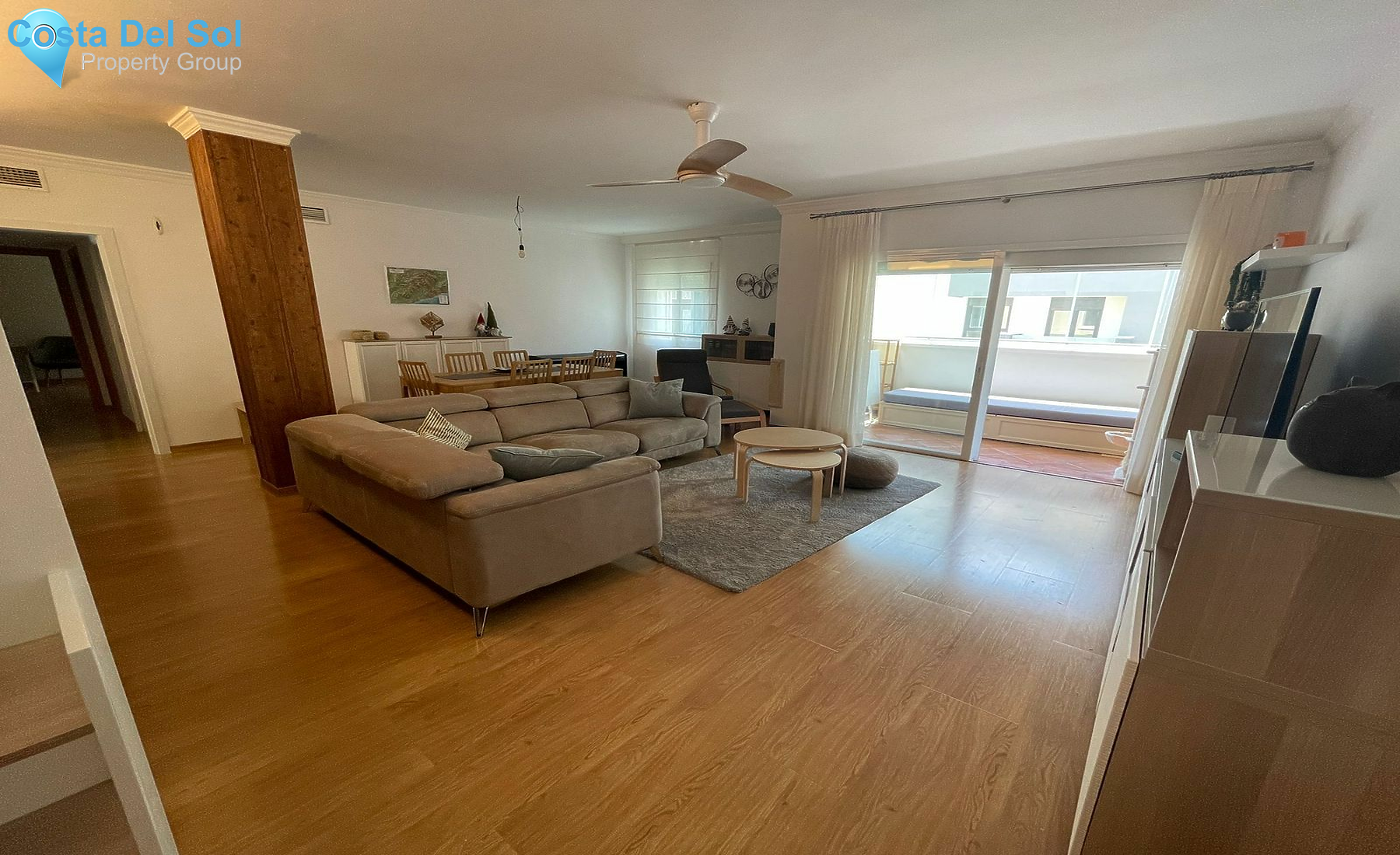 Top Floor Apartment in Estepona-1428338