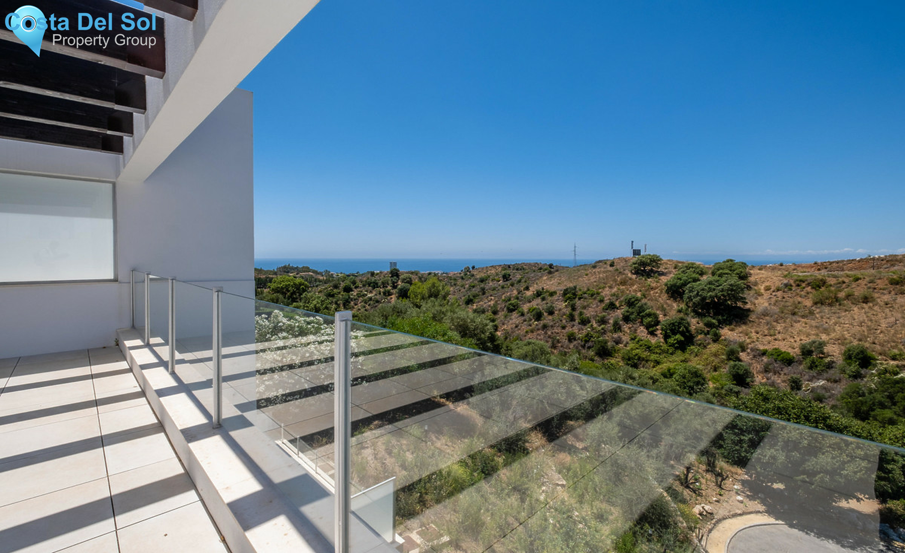 Top Floor Apartment in Marbella-1378846