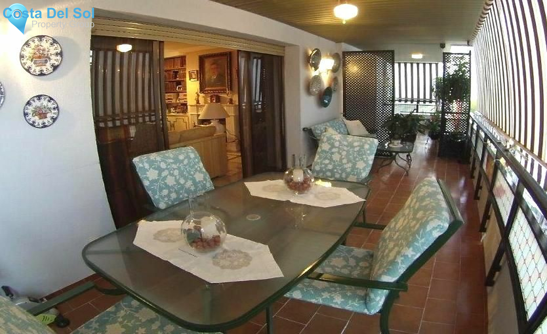 Top Floor Apartment in Marbella-1173591