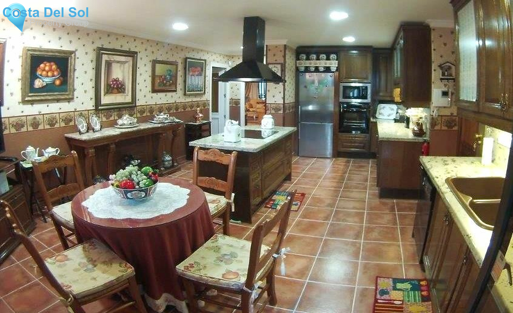 Top Floor Apartment in Marbella-1173592