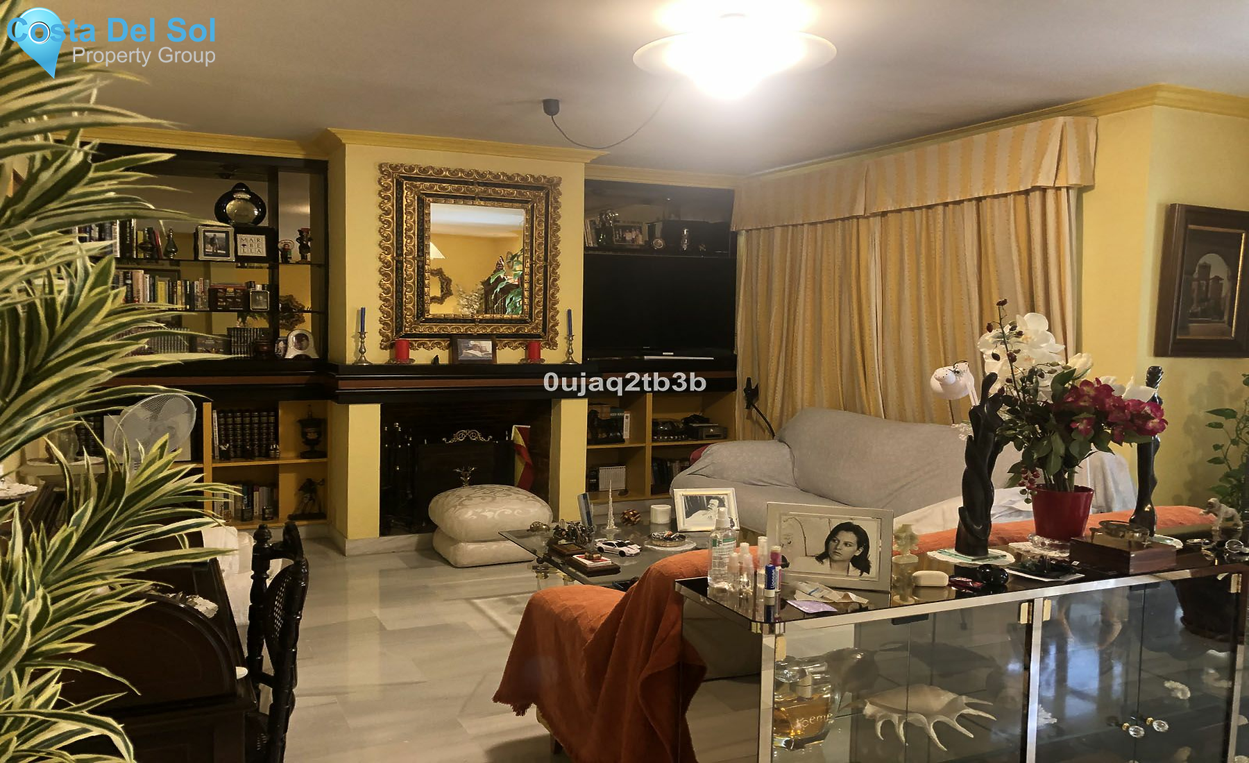Top Floor Apartment in Marbella-1423355