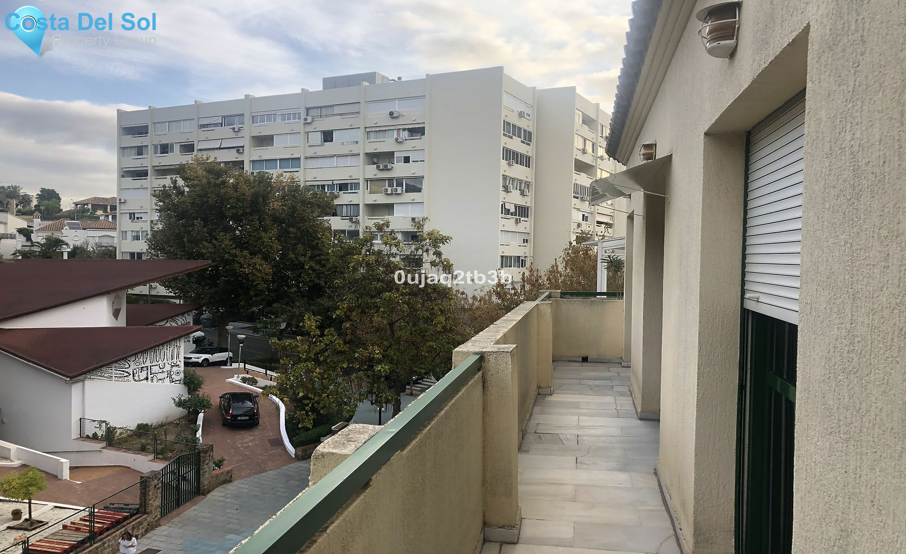 Top Floor Apartment in Marbella-1423356