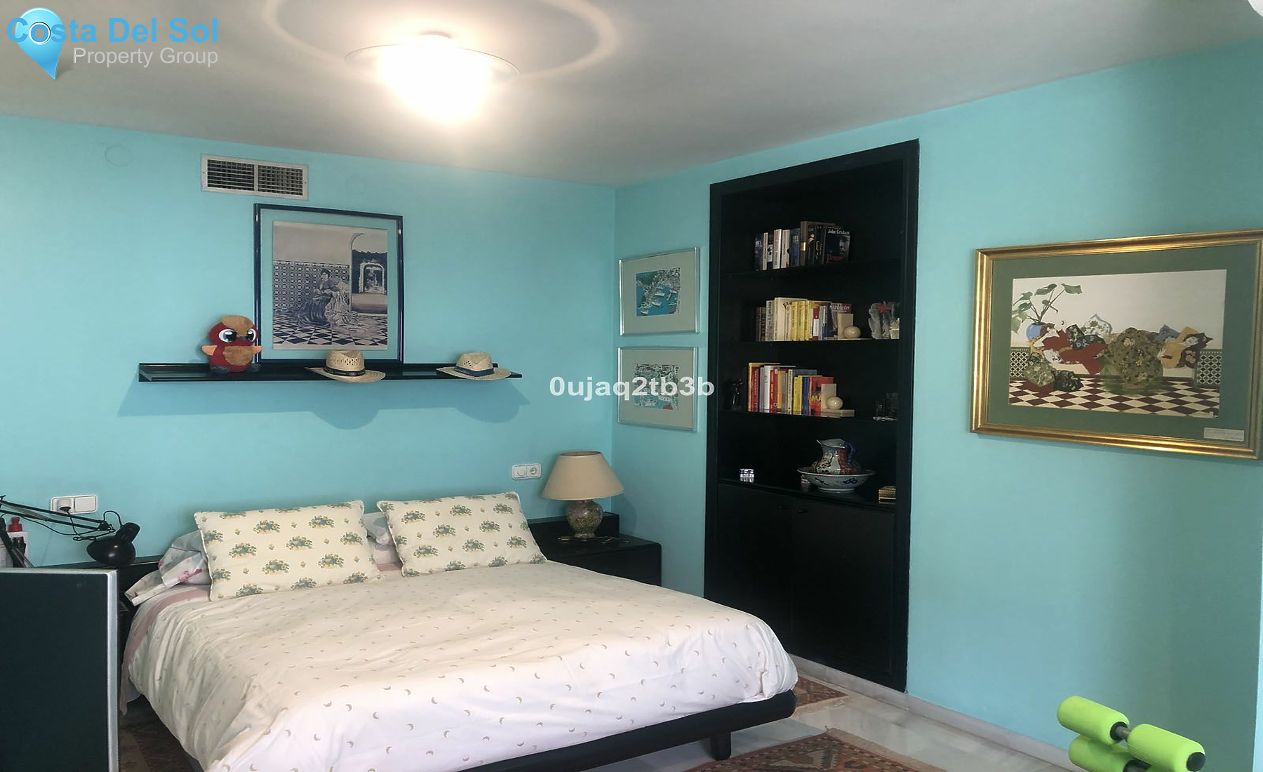 Top Floor Apartment in Marbella-1423358