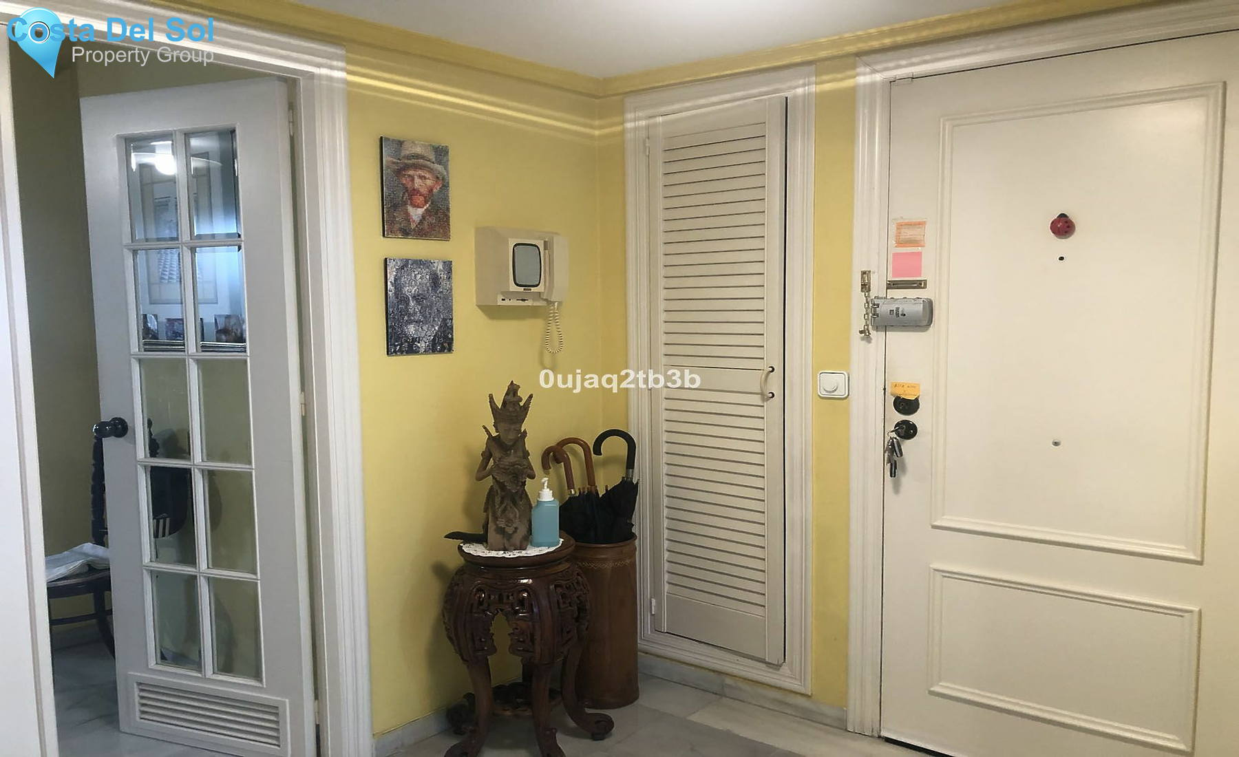 Top Floor Apartment in Marbella-1423346