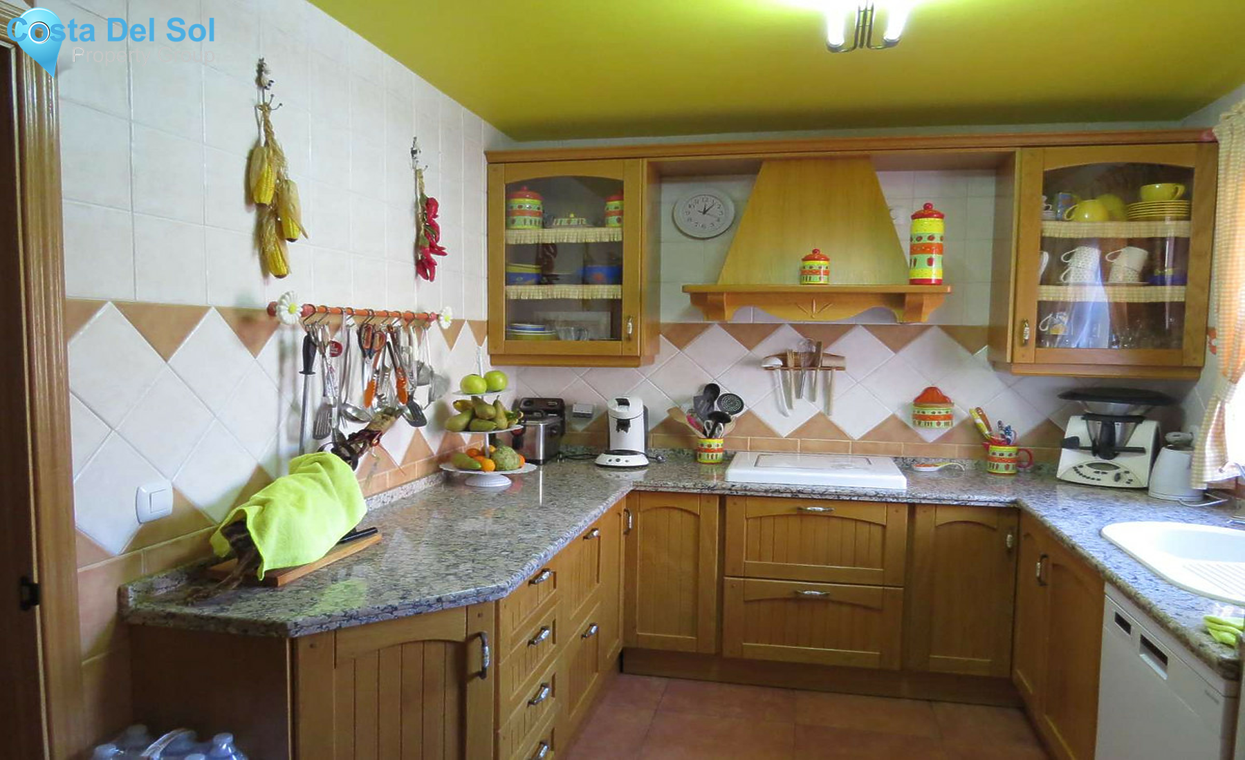 Townhouse in Alhaurín de la Torre-1265829