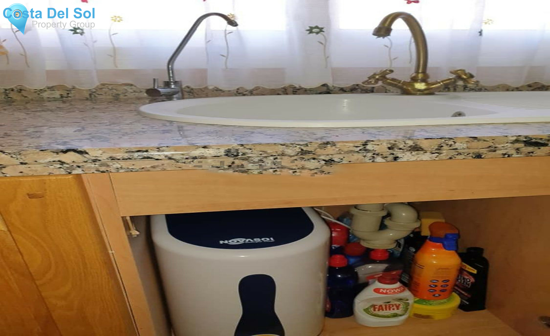 Townhouse in Alhaurín de la Torre-1265839