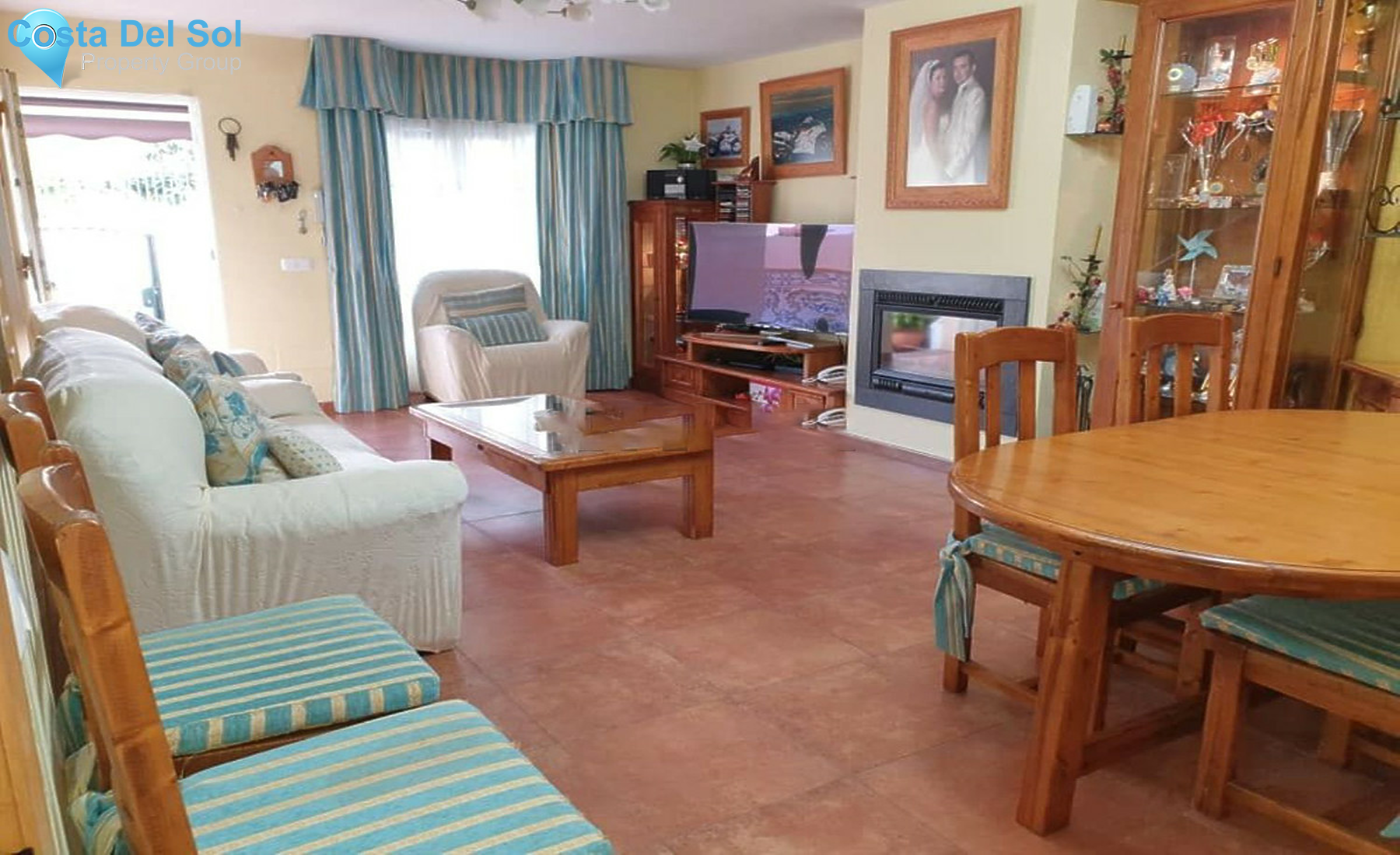 Townhouse in Alhaurín de la Torre-1265826