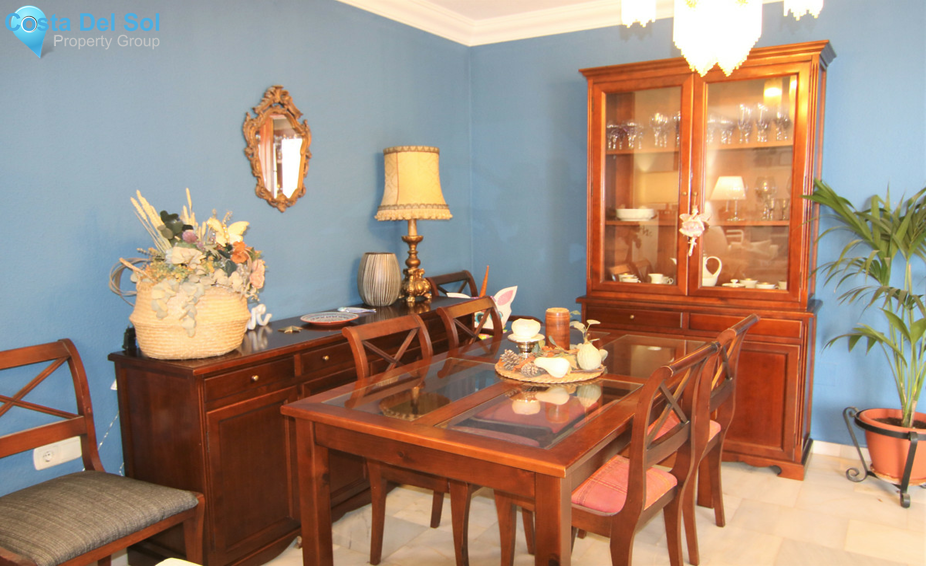 Townhouse in Alhaurín el Grande-736048