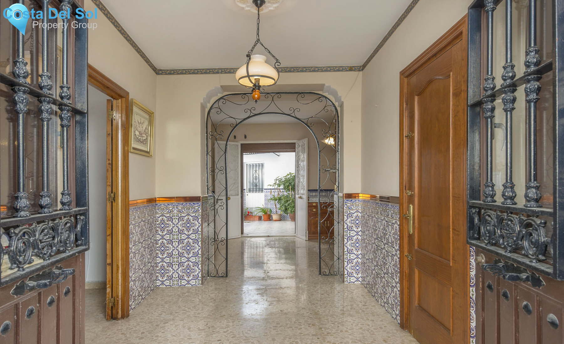 Townhouse in Alhaurín el Grande-1293493