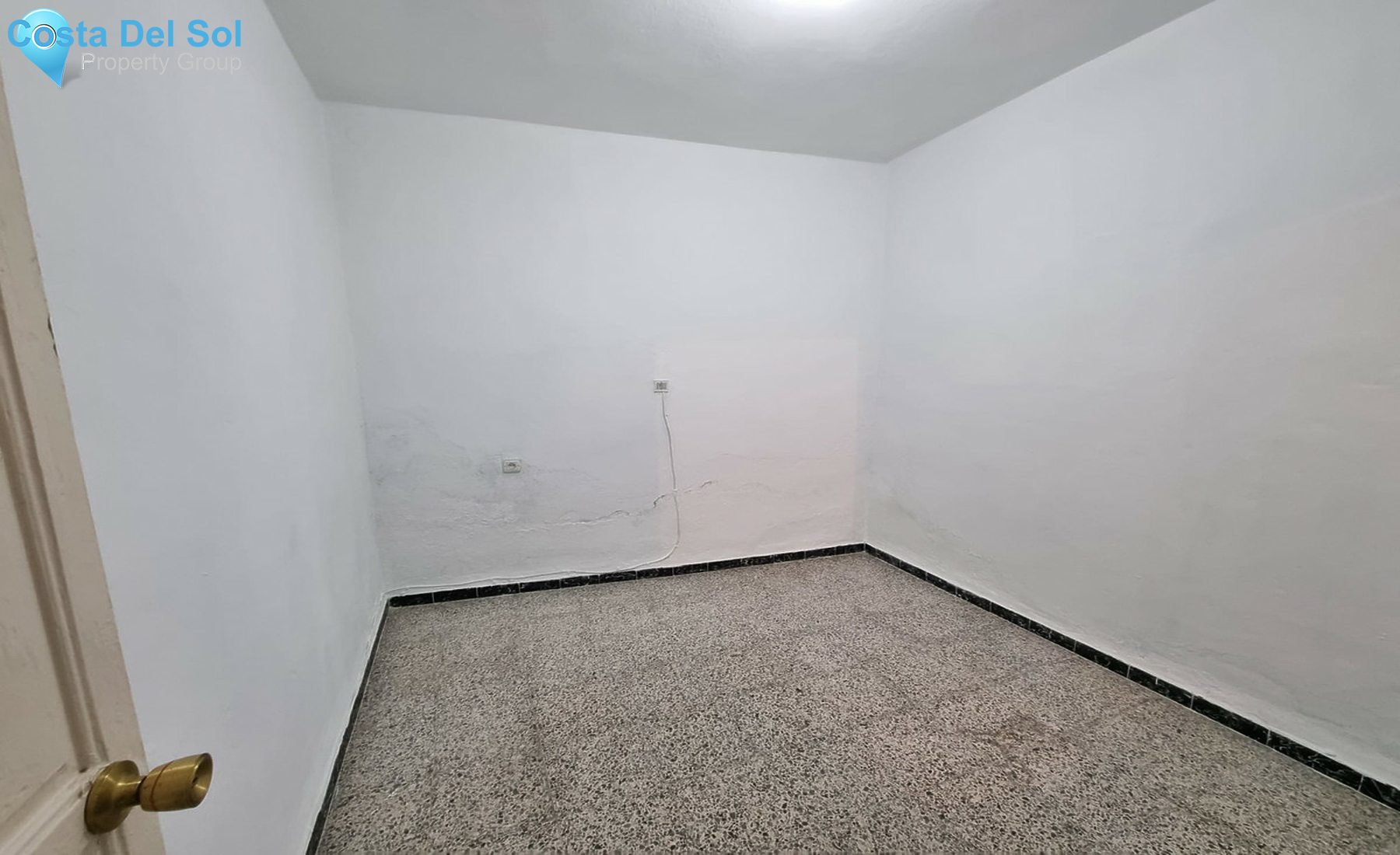 Townhouse in Alhaurín el Grande-1308605