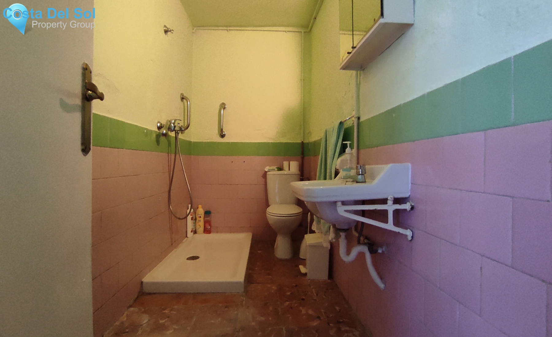 Townhouse in Alhaurín el Grande-1314838