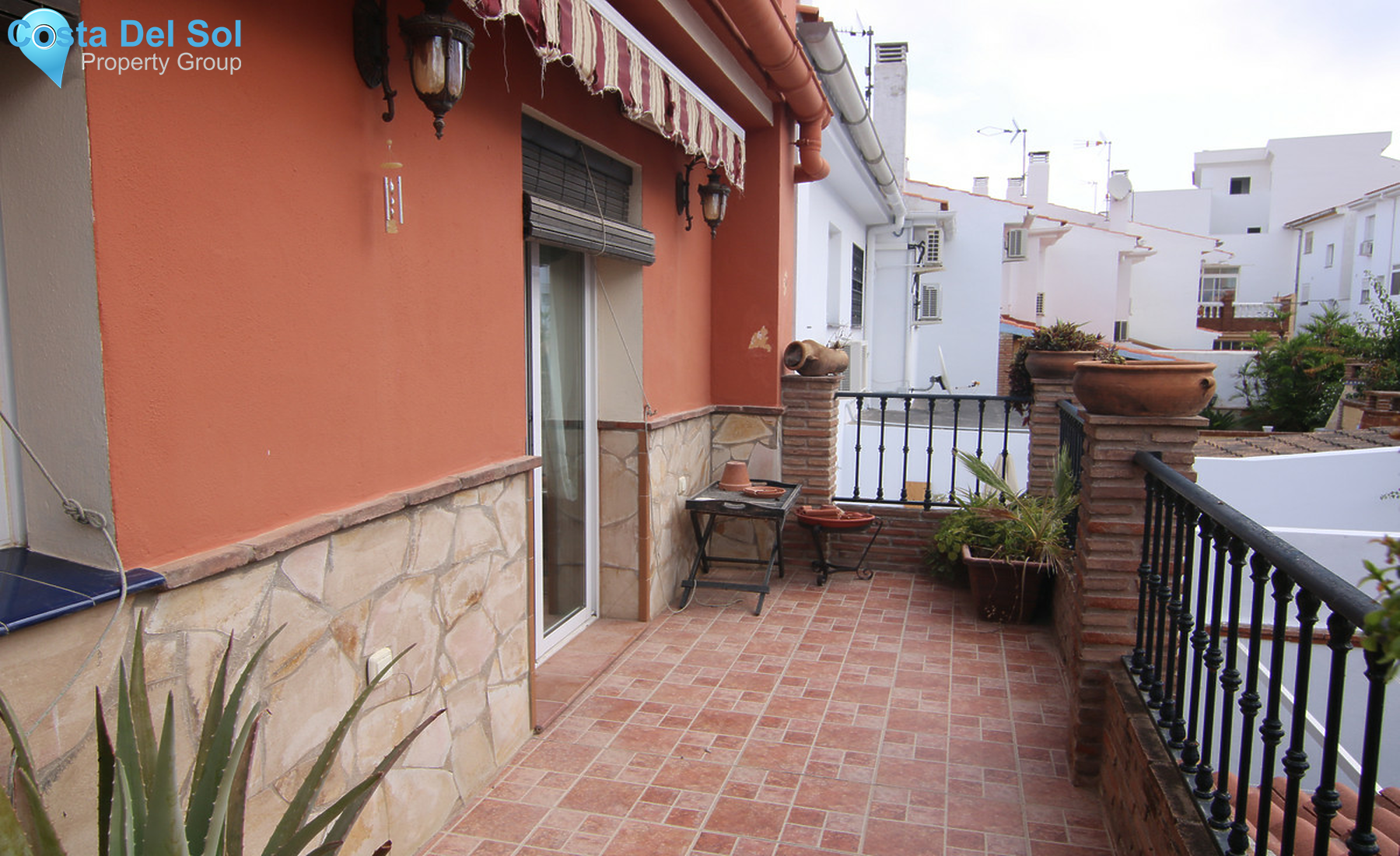 Townhouse in Alhaurín el Grande-1342319