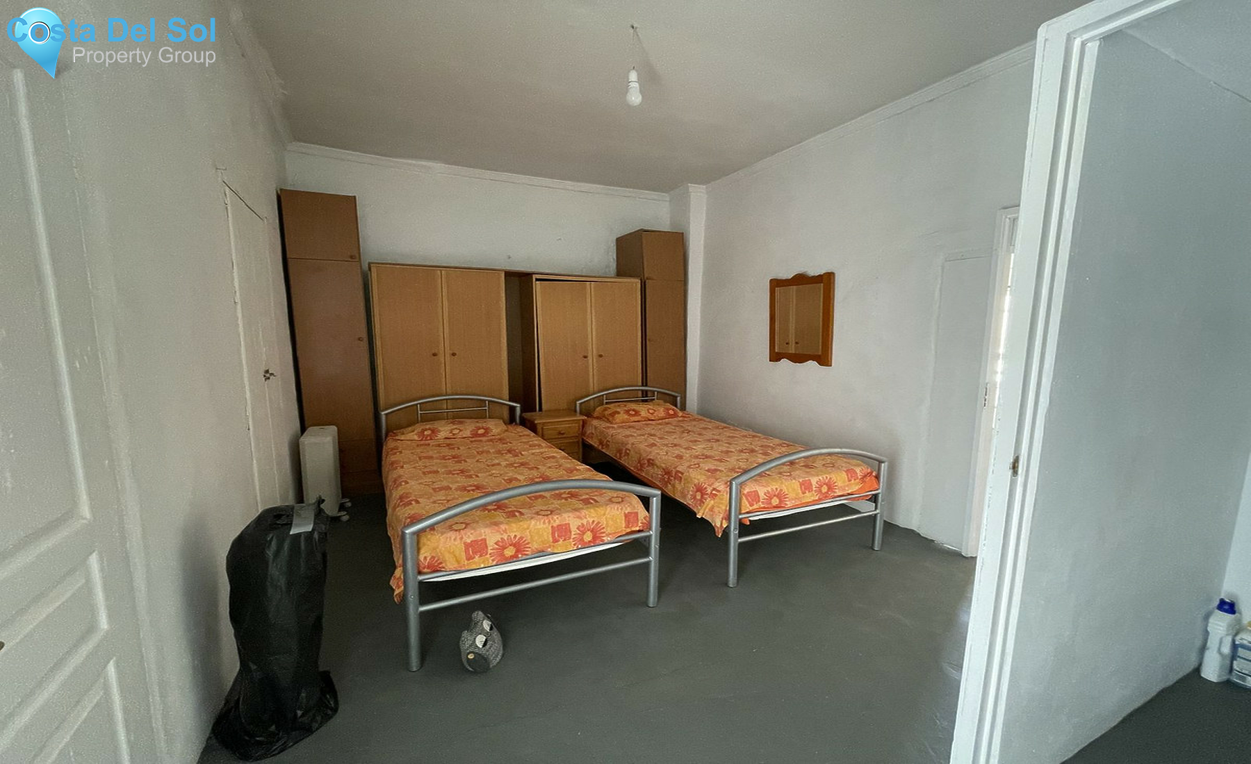 Townhouse in Alhaurín el Grande-1459257