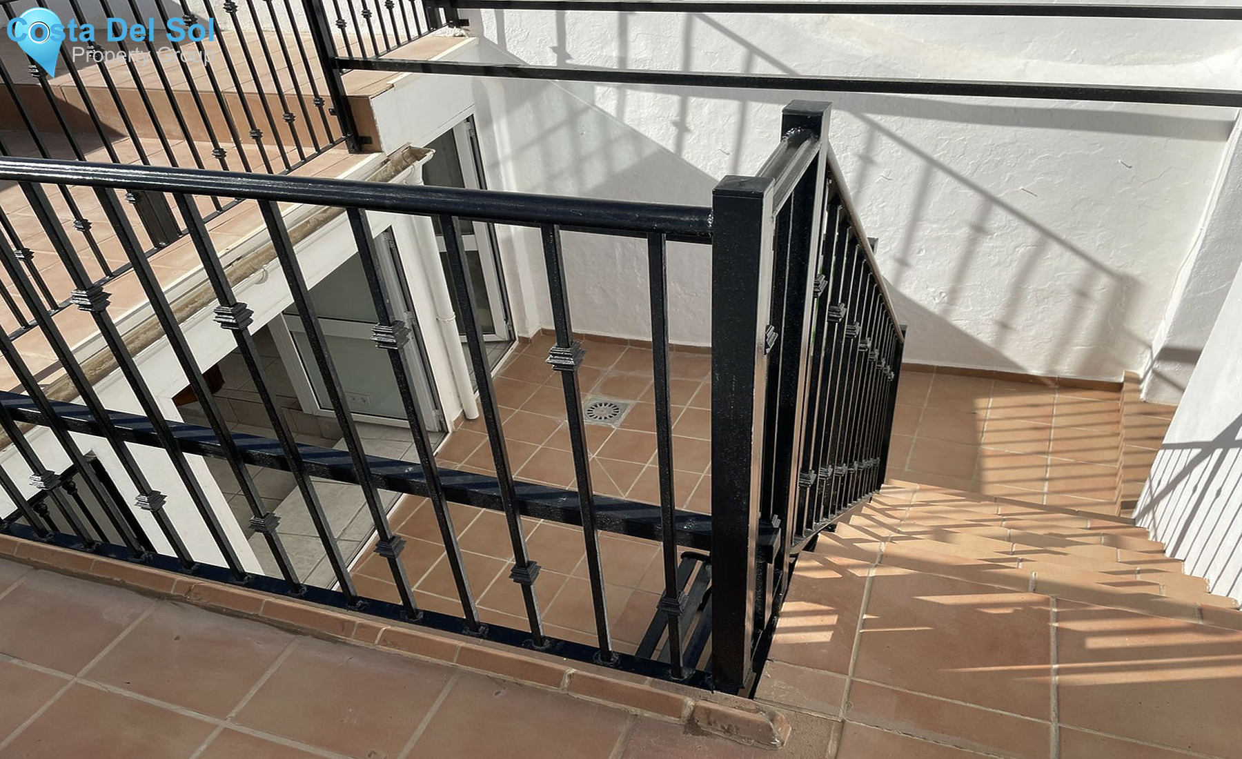 Townhouse in Alhaurín el Grande-1459260