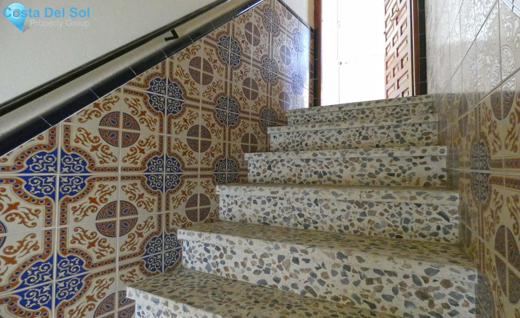 Townhouse in Alhaurín el Grande-1461248