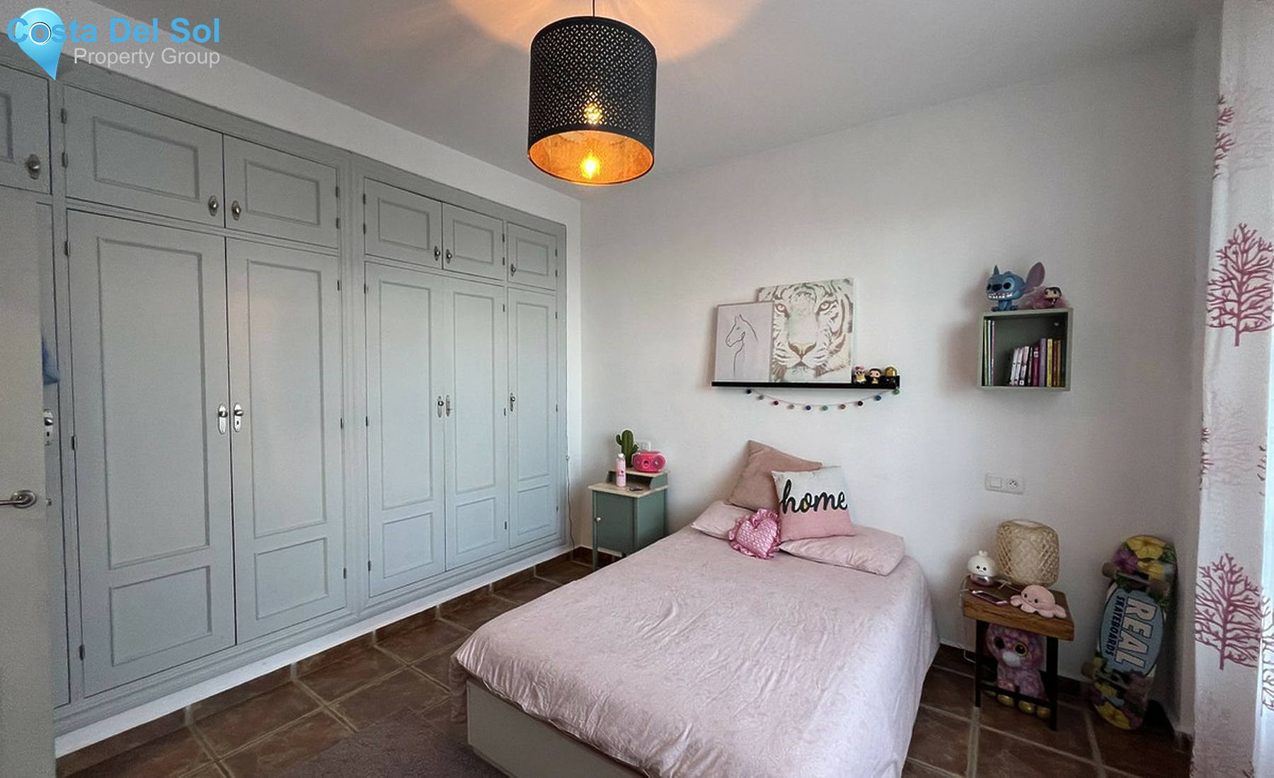 Townhouse in Alhaurín el Grande-1527888