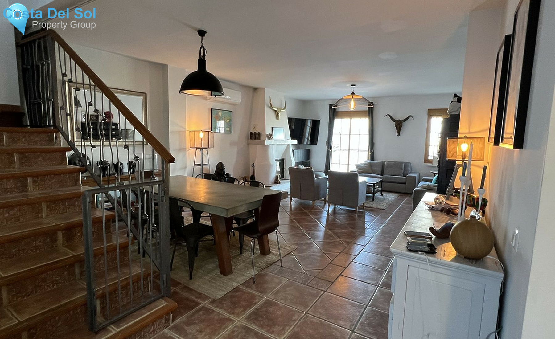 Townhouse in Alhaurín el Grande-1527875