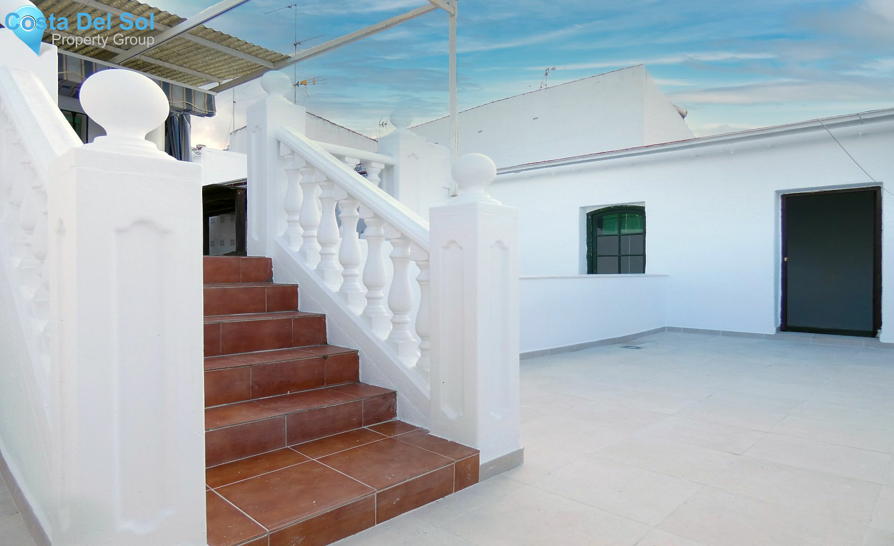 Townhouse in Alhaurín el Grande-1132040