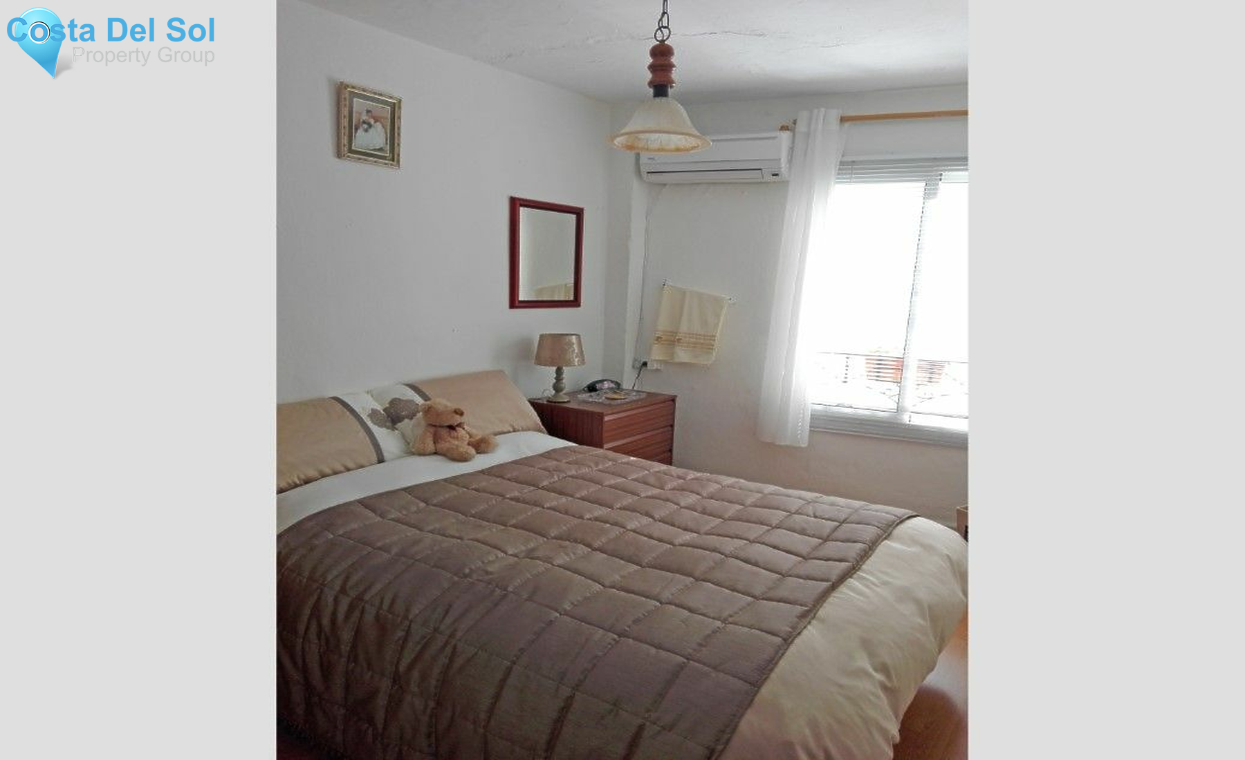 Townhouse in Alhaurín el Grande-1132196