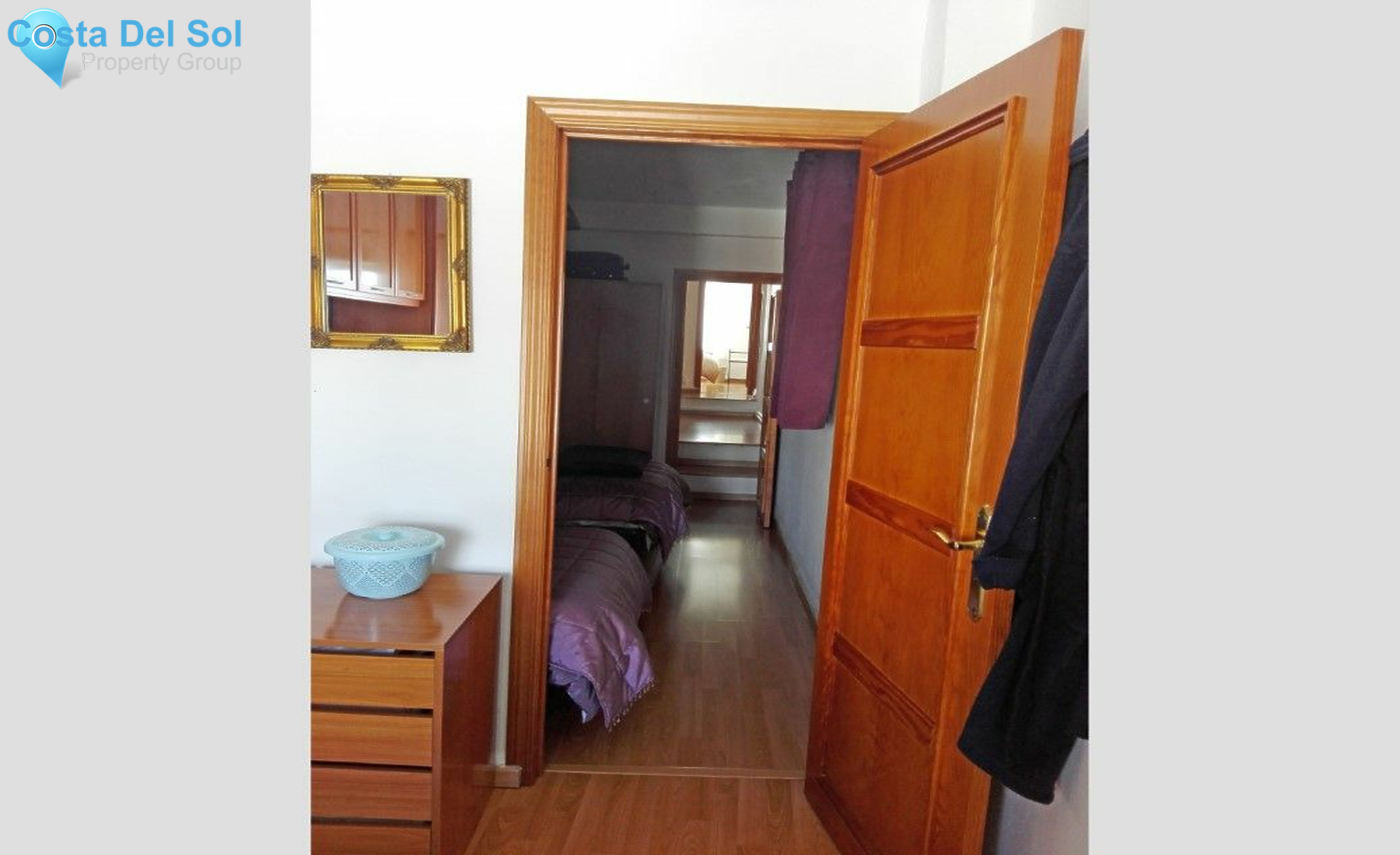 Townhouse in Alhaurín el Grande-1132198