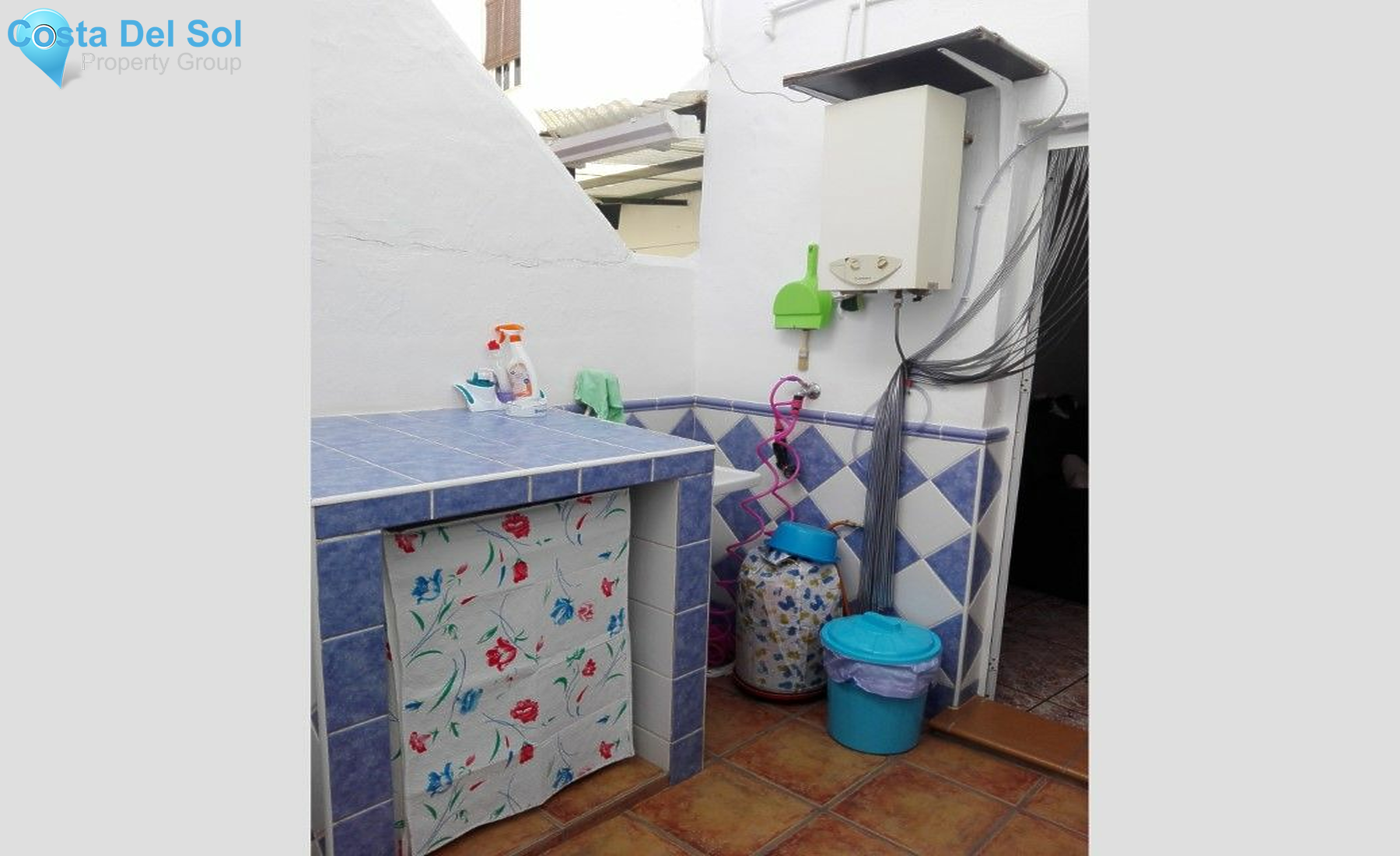 Townhouse in Alhaurín el Grande-1132191