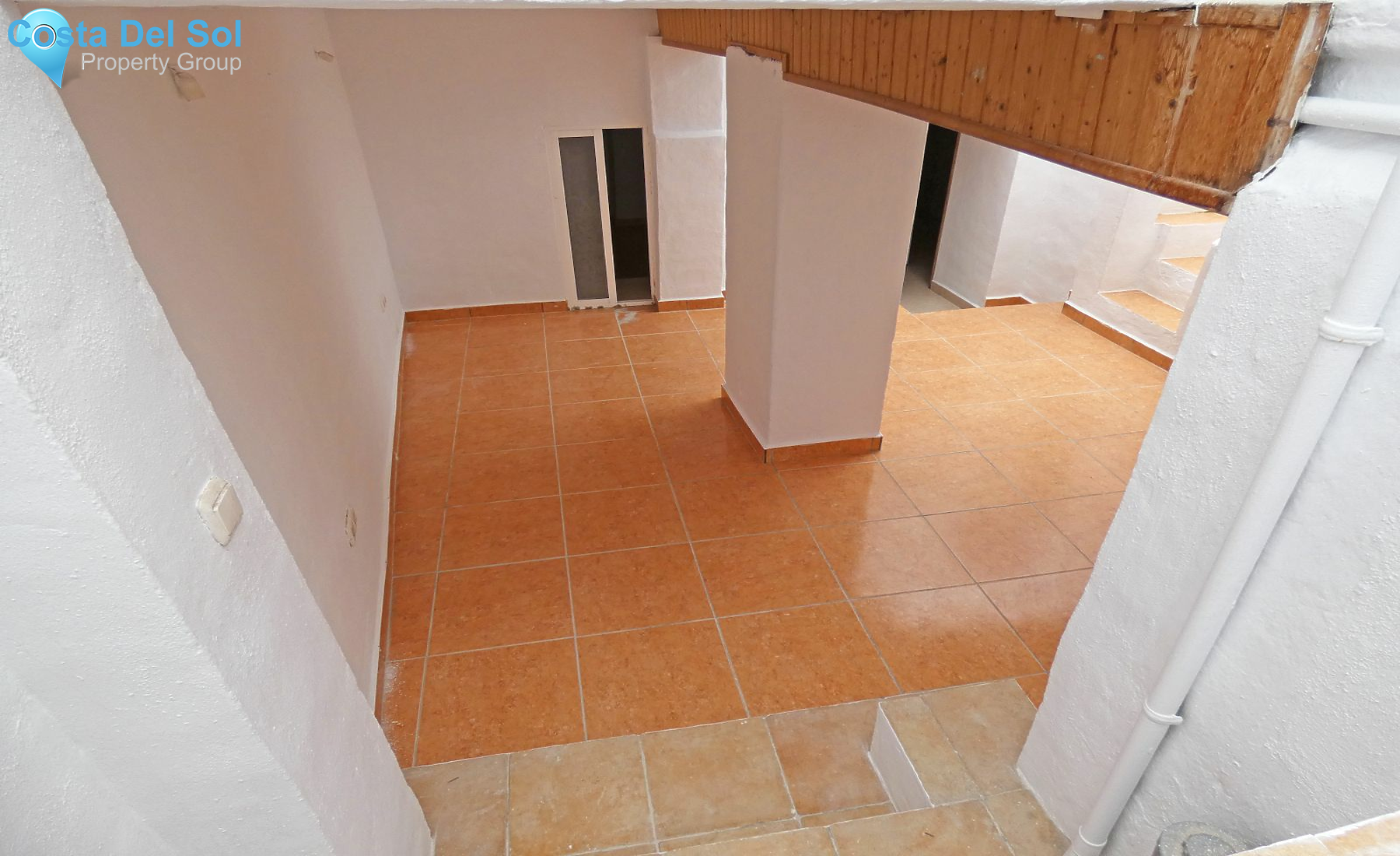Townhouse in Alhaurín el Grande-1132379